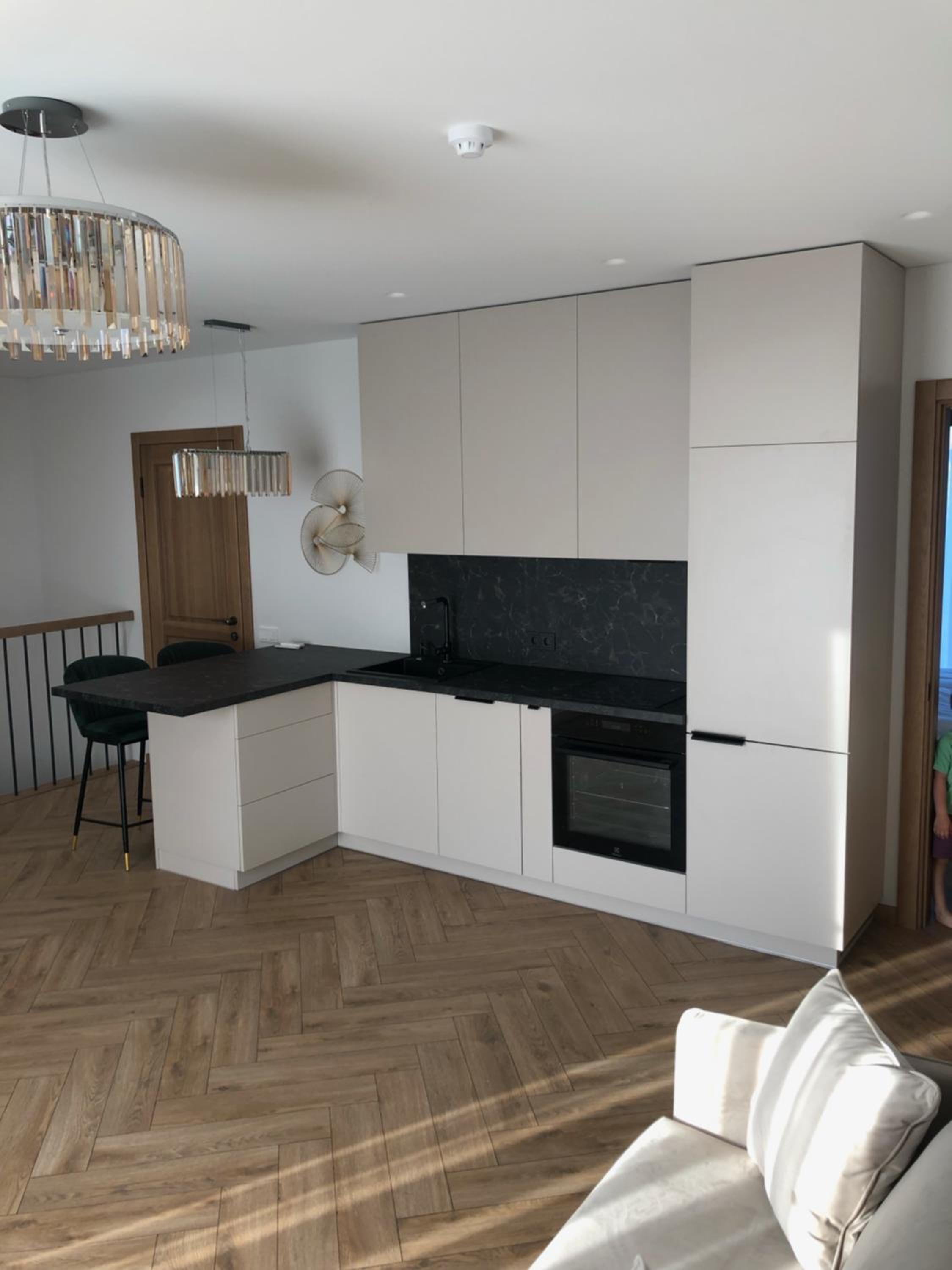 Two-Bedroom Apartment with Balcony photo 1