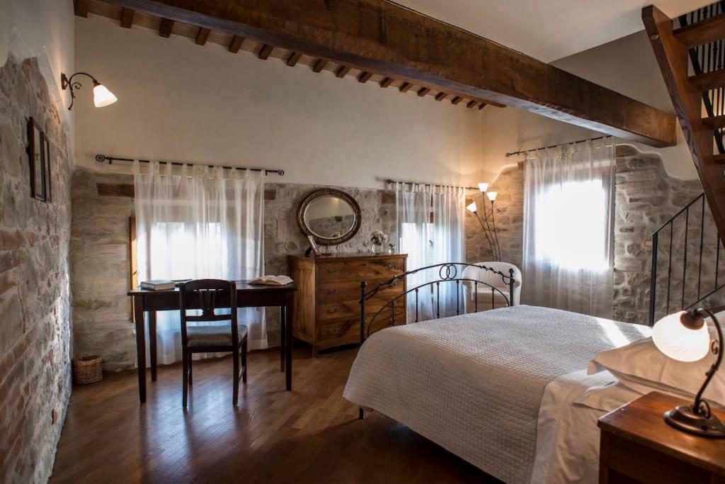 Villa photo 1
