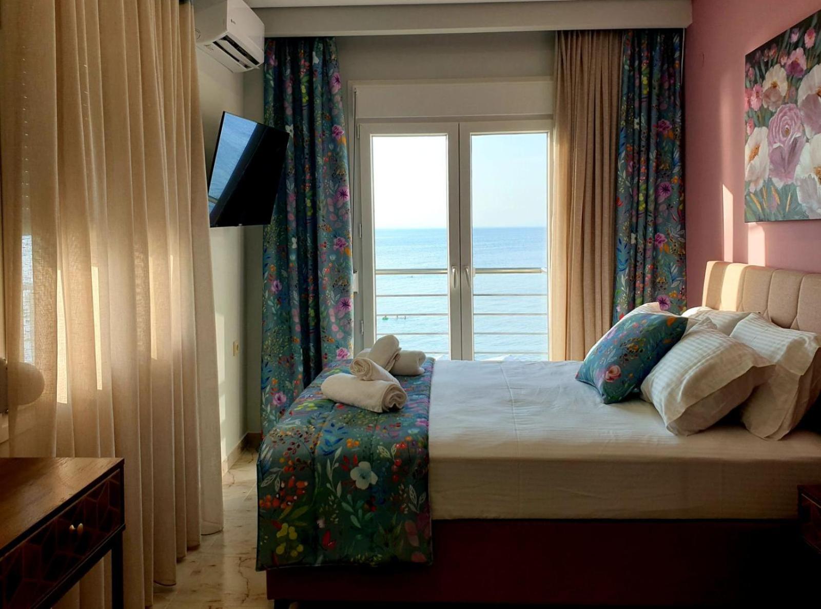Studio with Sea View photo 1