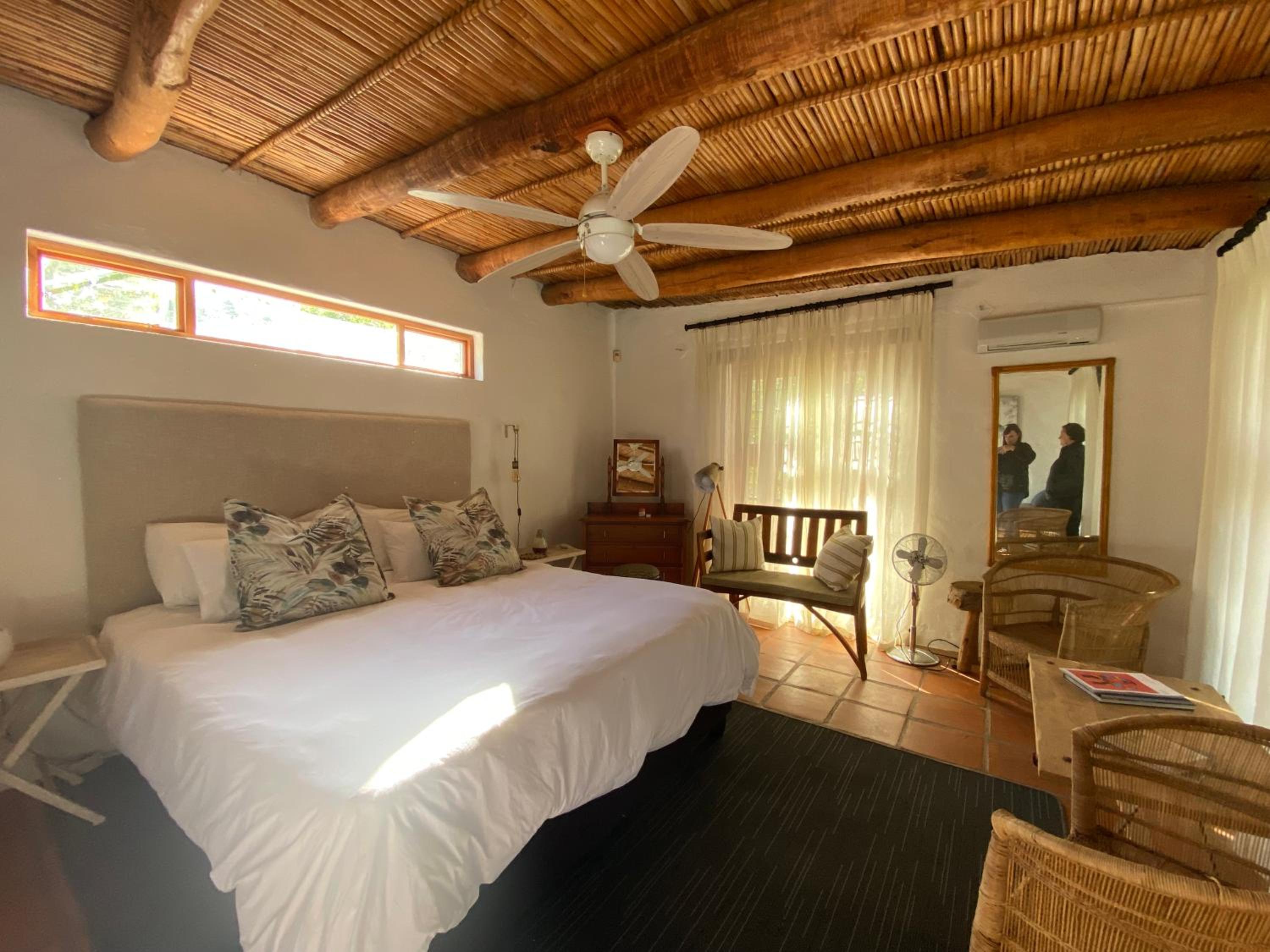 One-Bedroom House photo 2