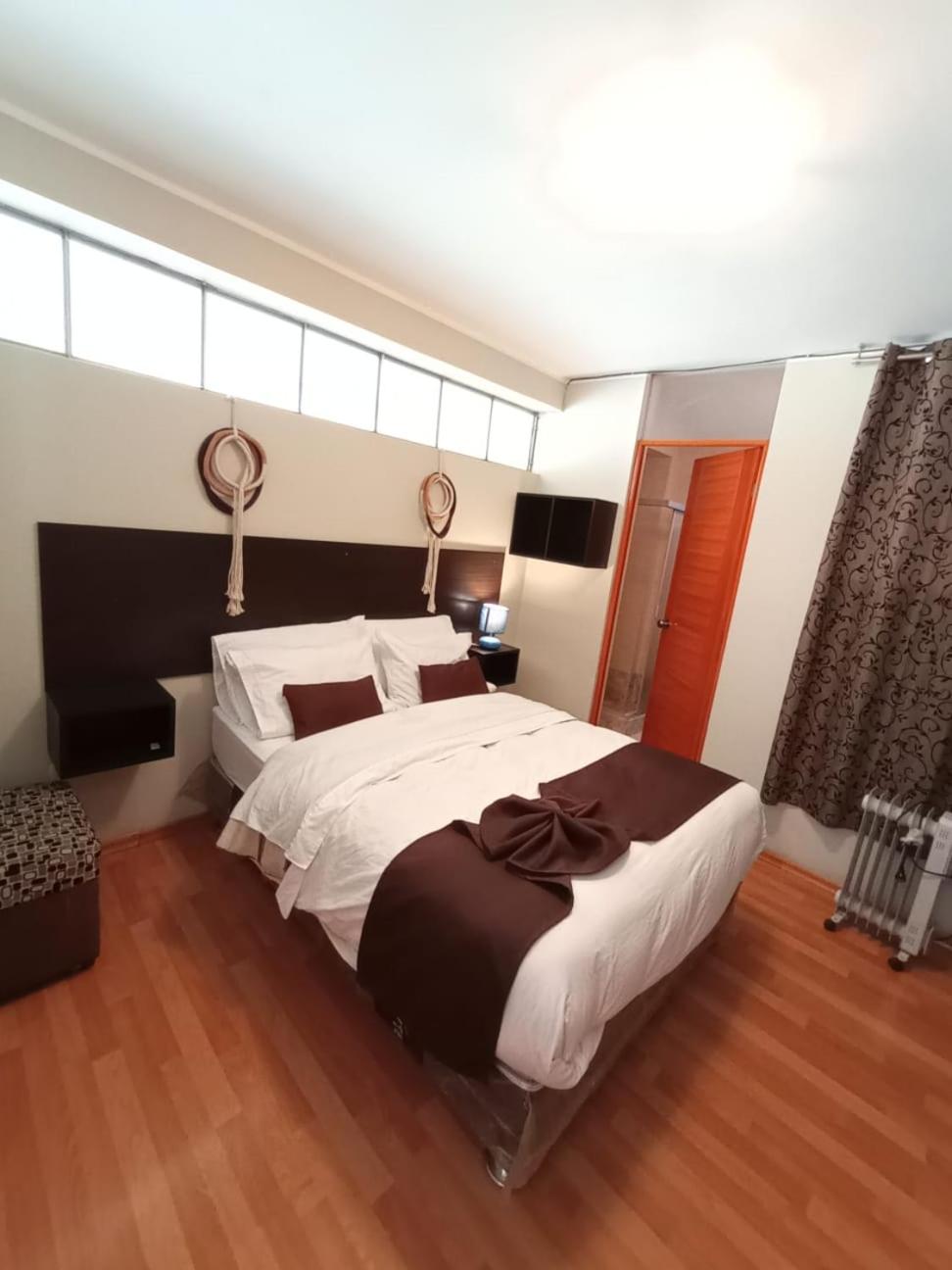 Single Room with Private Bathroom