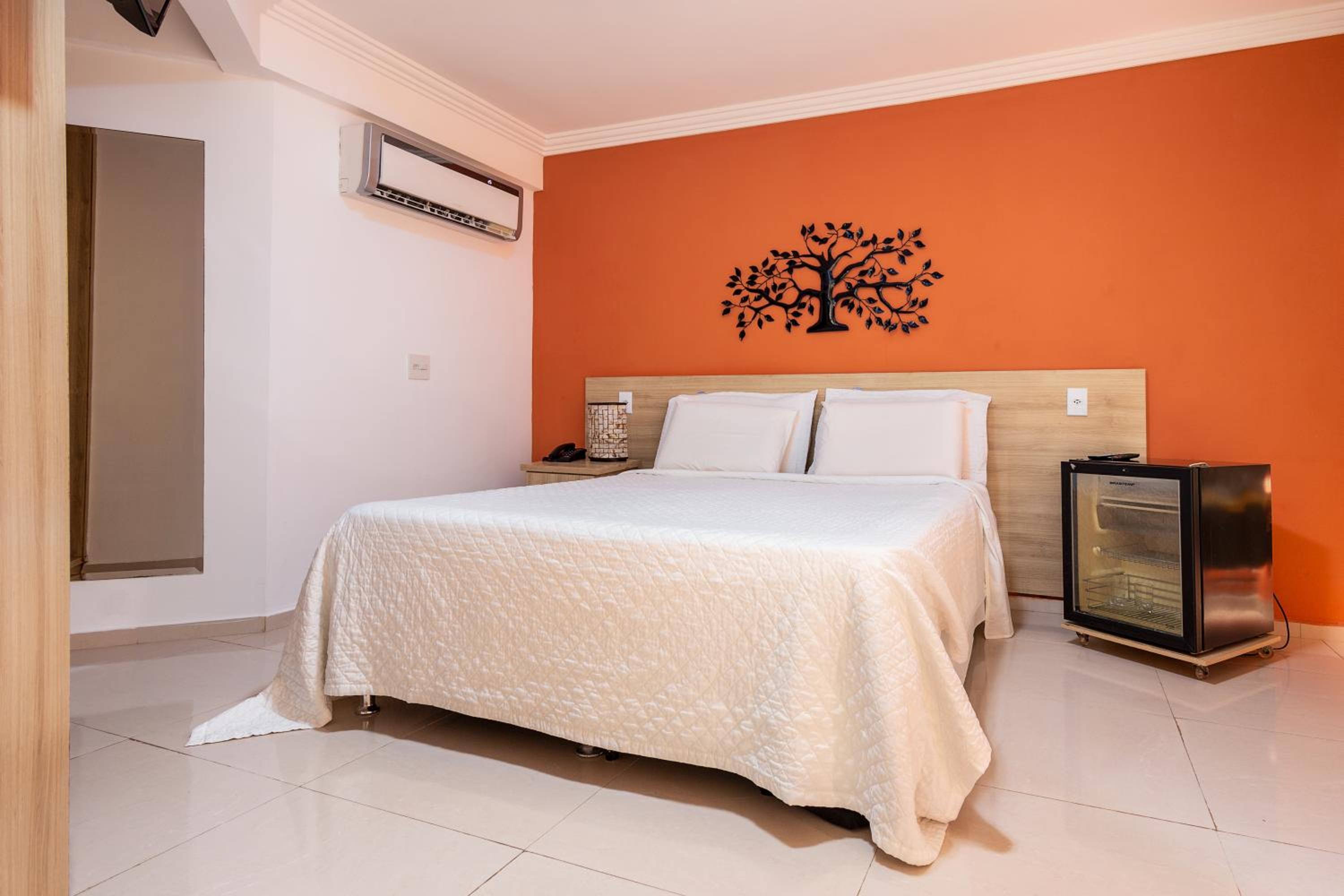 Standard Suite with Garden View - Photo 27