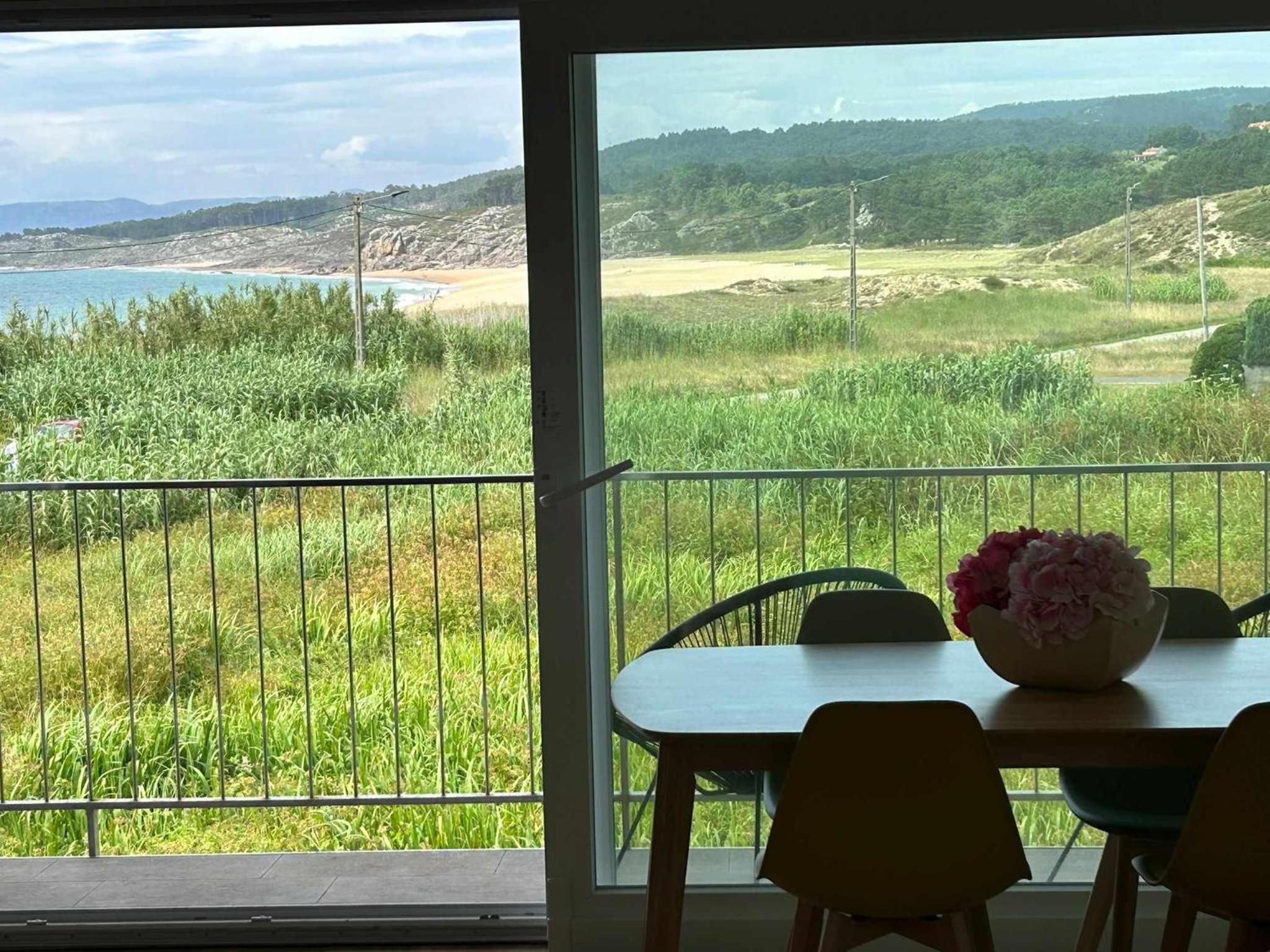 Apartment with Lake View photo 3