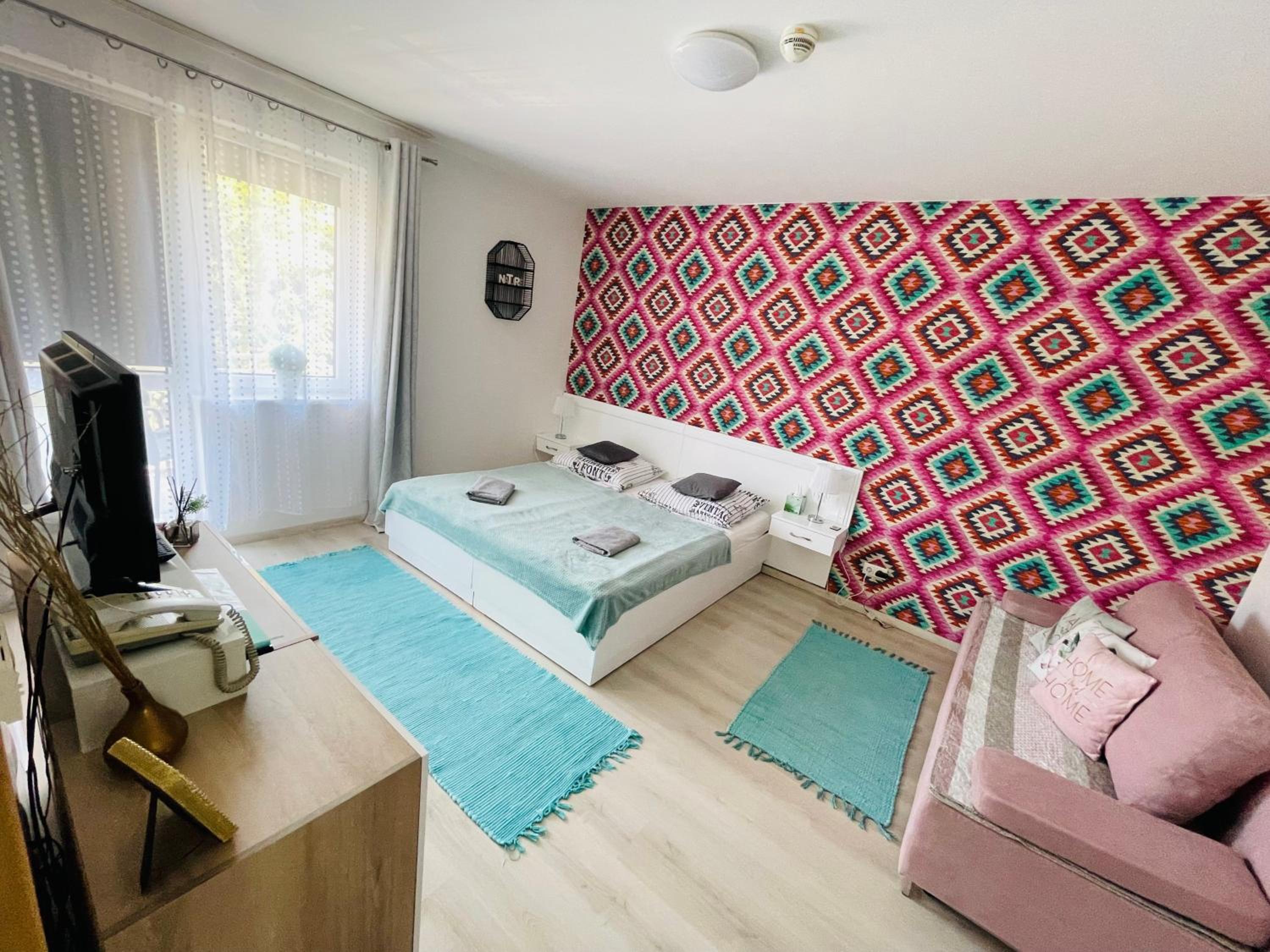 Apartment - Photo 1