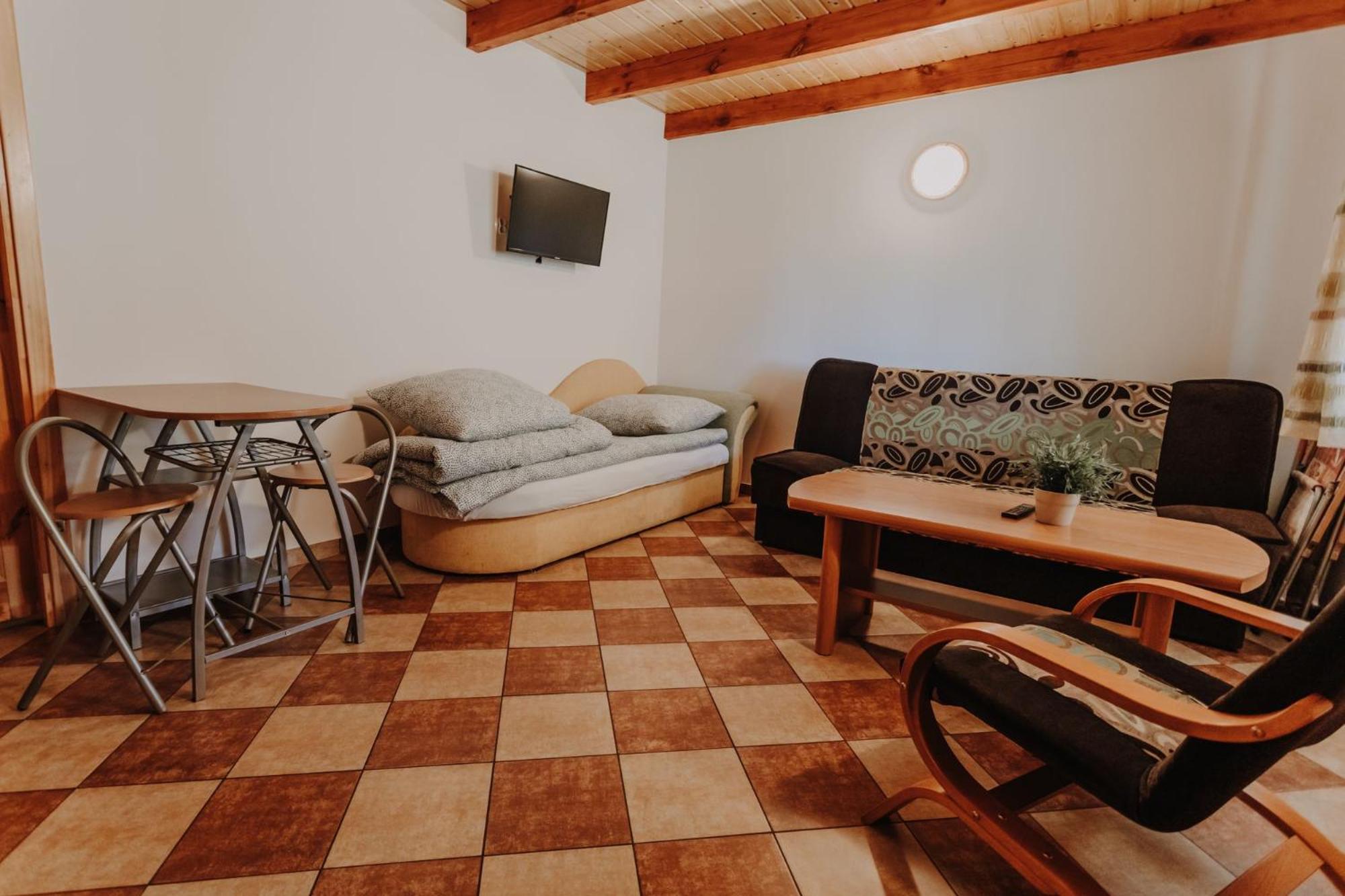Double or Twin Room with Extra Bed photo 1