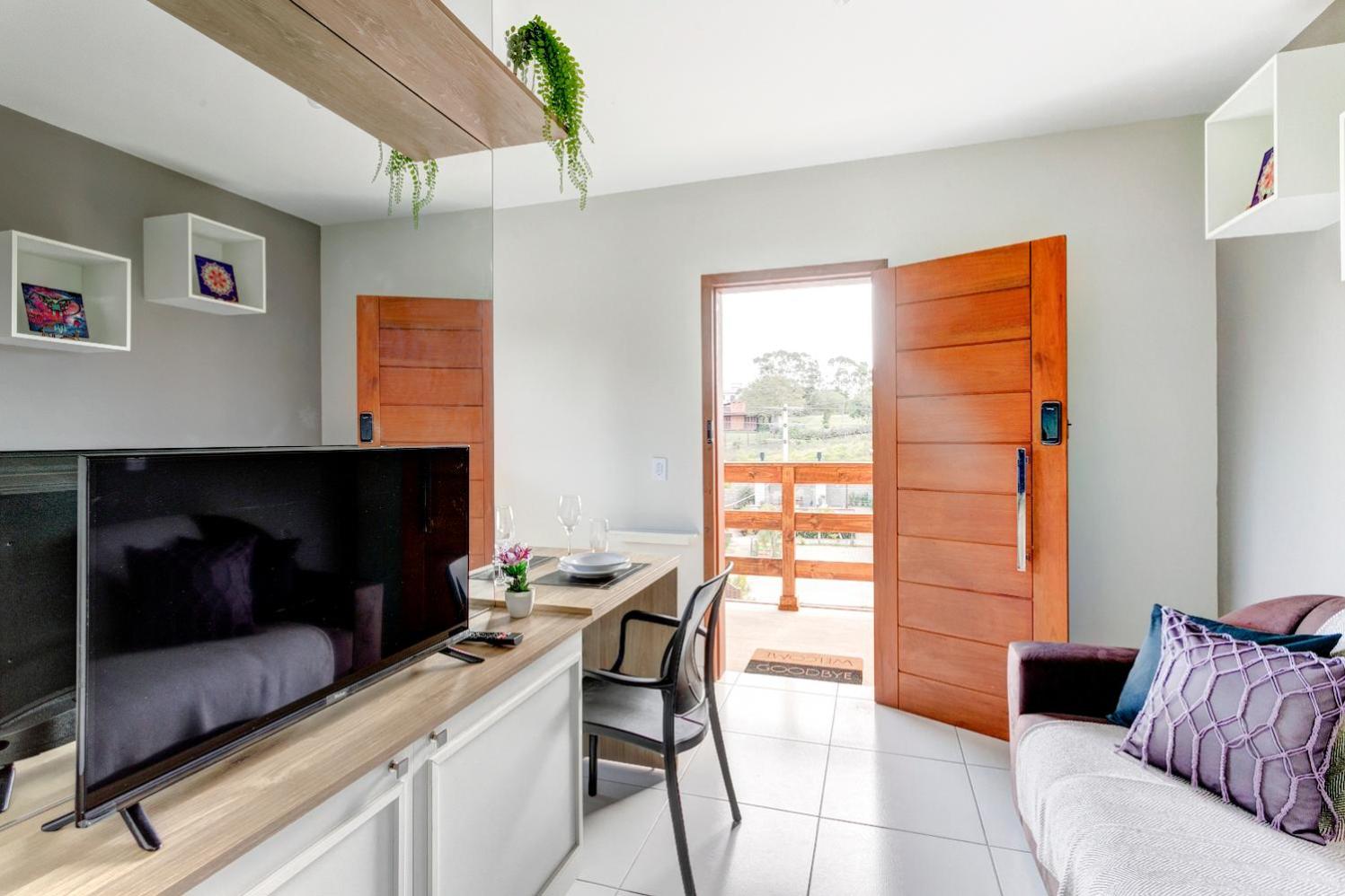 Condominium 2 photo 1
