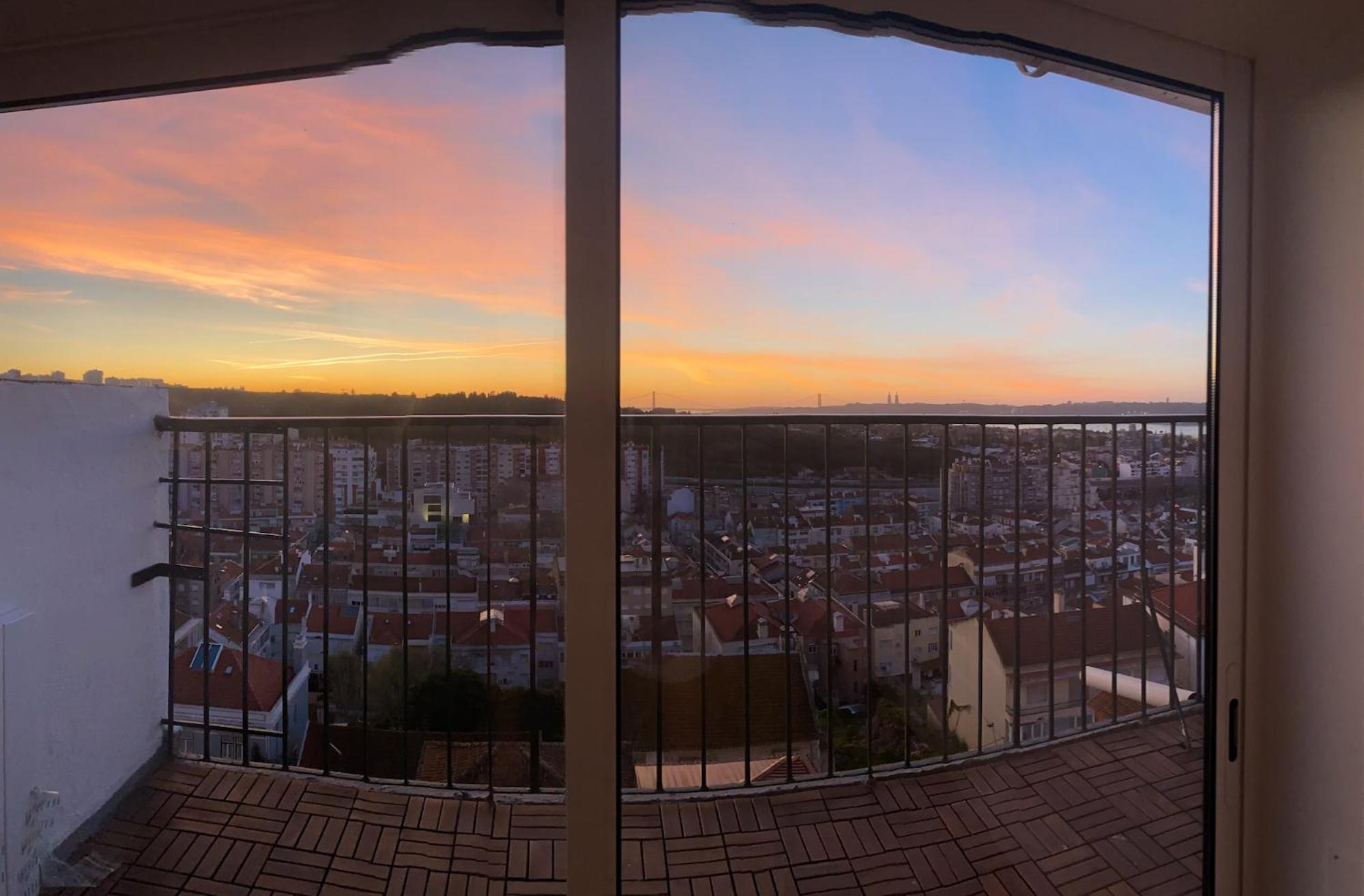 Deluxe Double or Twin Room with Sea View - Photo 15