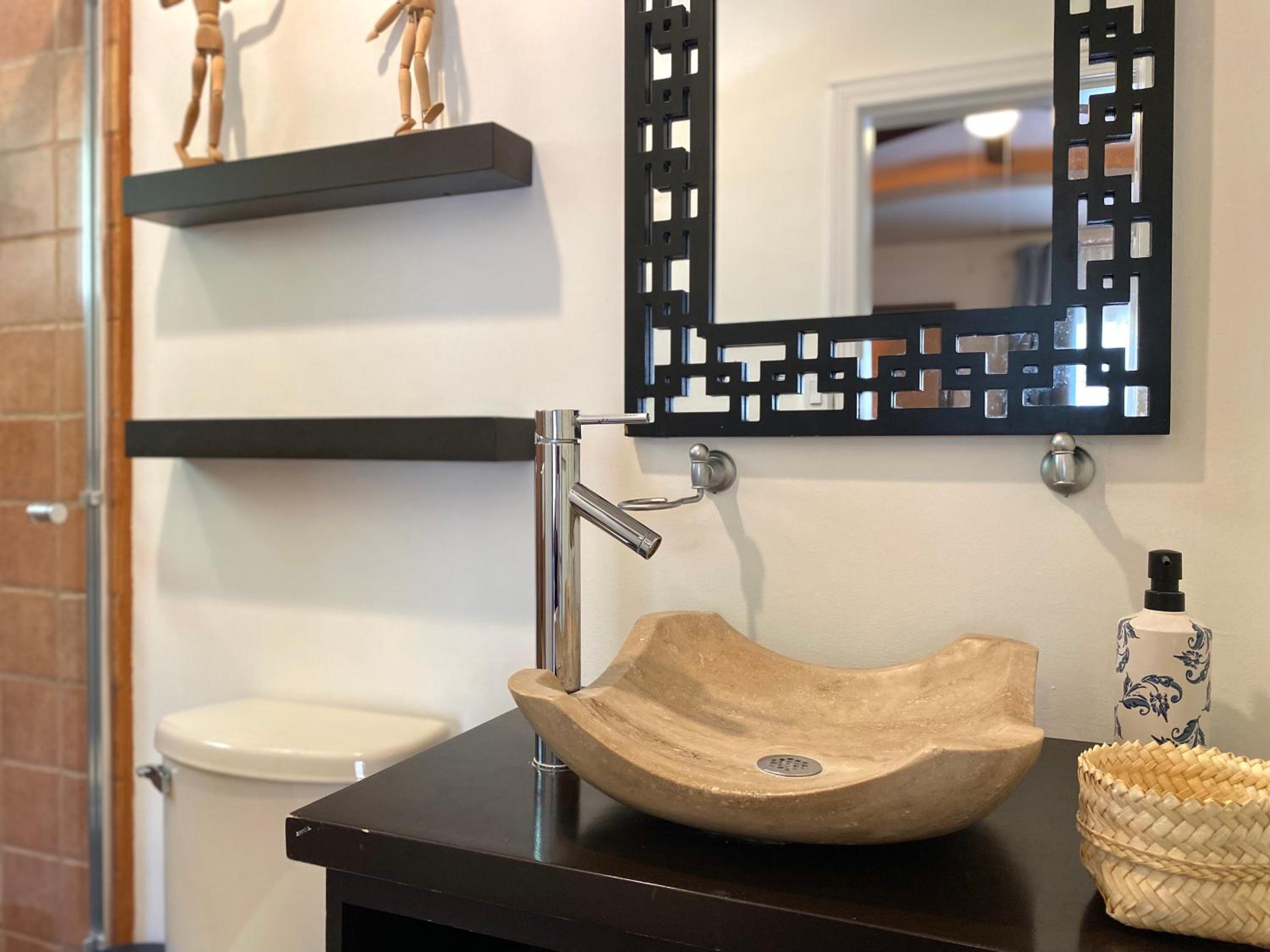 Superior Suite - Photo 14