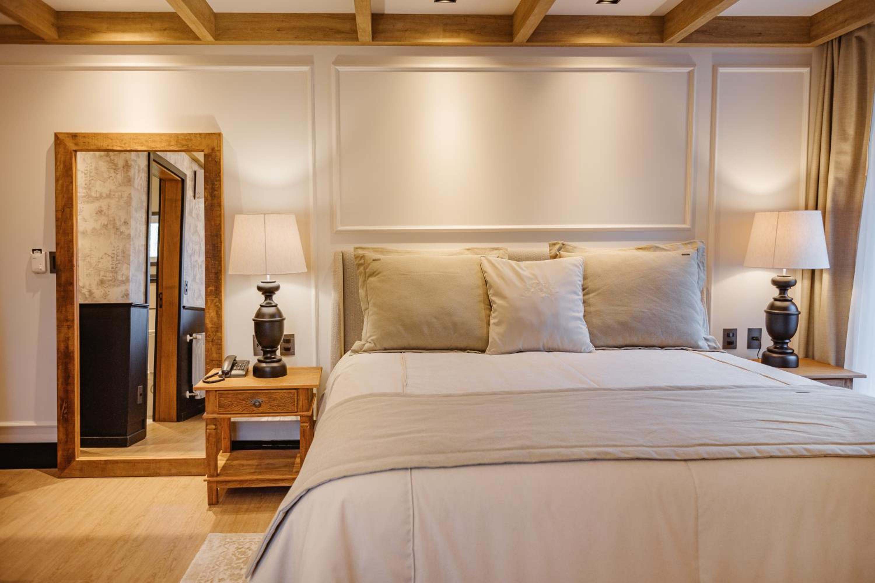 Deluxe Junior Suite