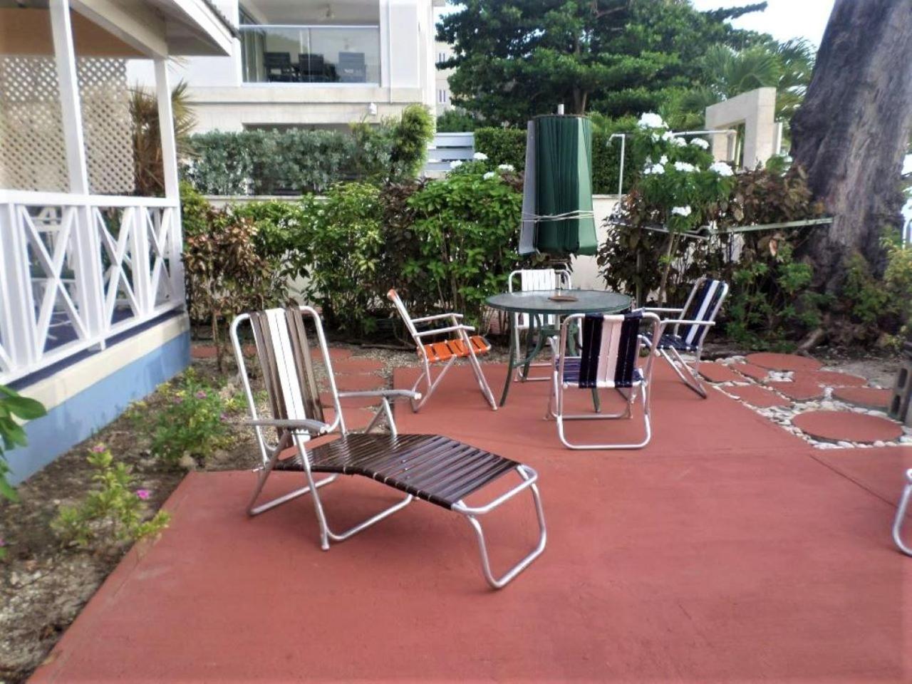 One-Bedroom Apartment with Sea View photo 3