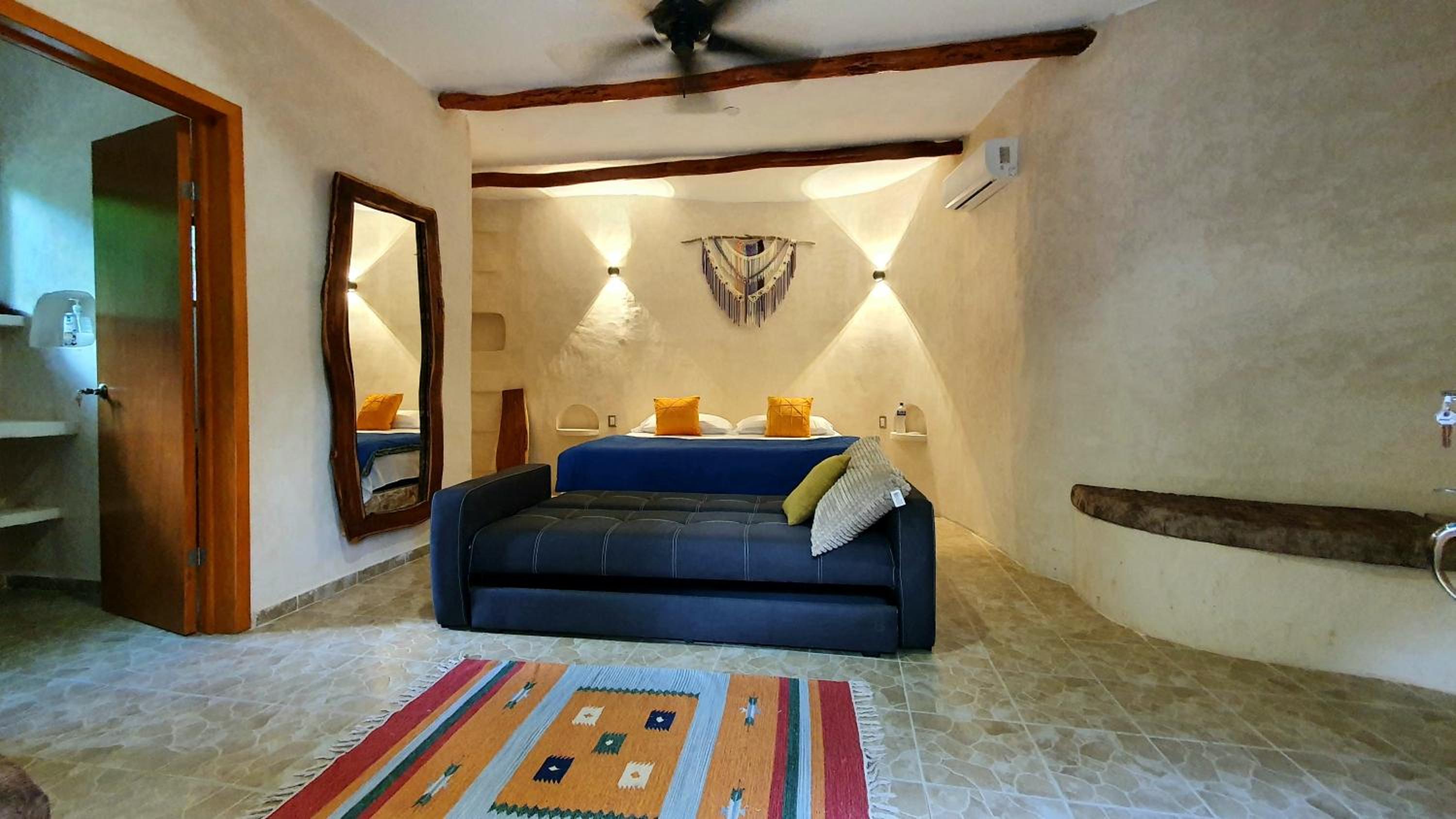 Deluxe Double or Twin Room with Pool Access - Photo 4