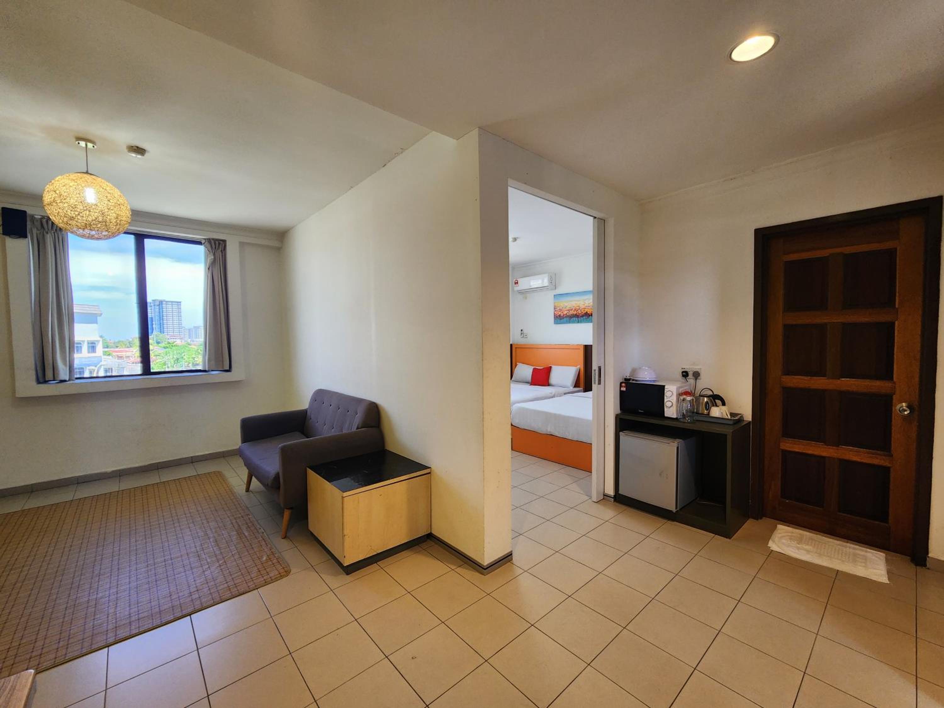Superior Suite - Photo 3