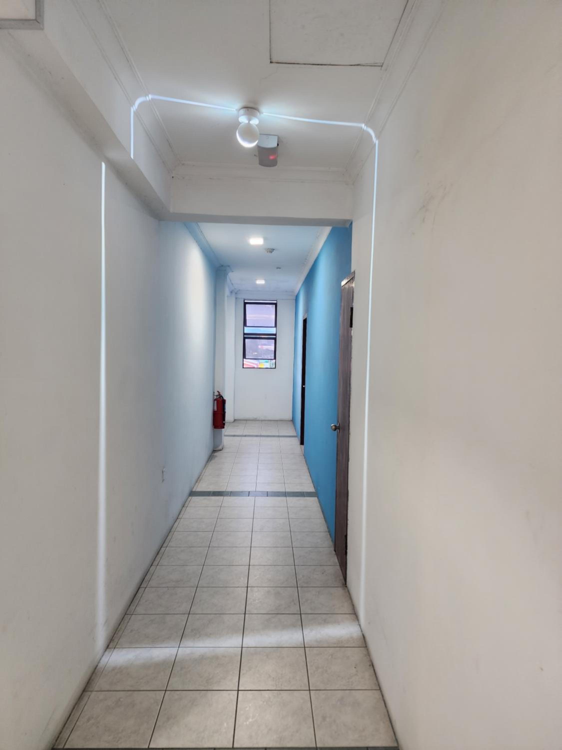 Standard Twin Room - Photo 5