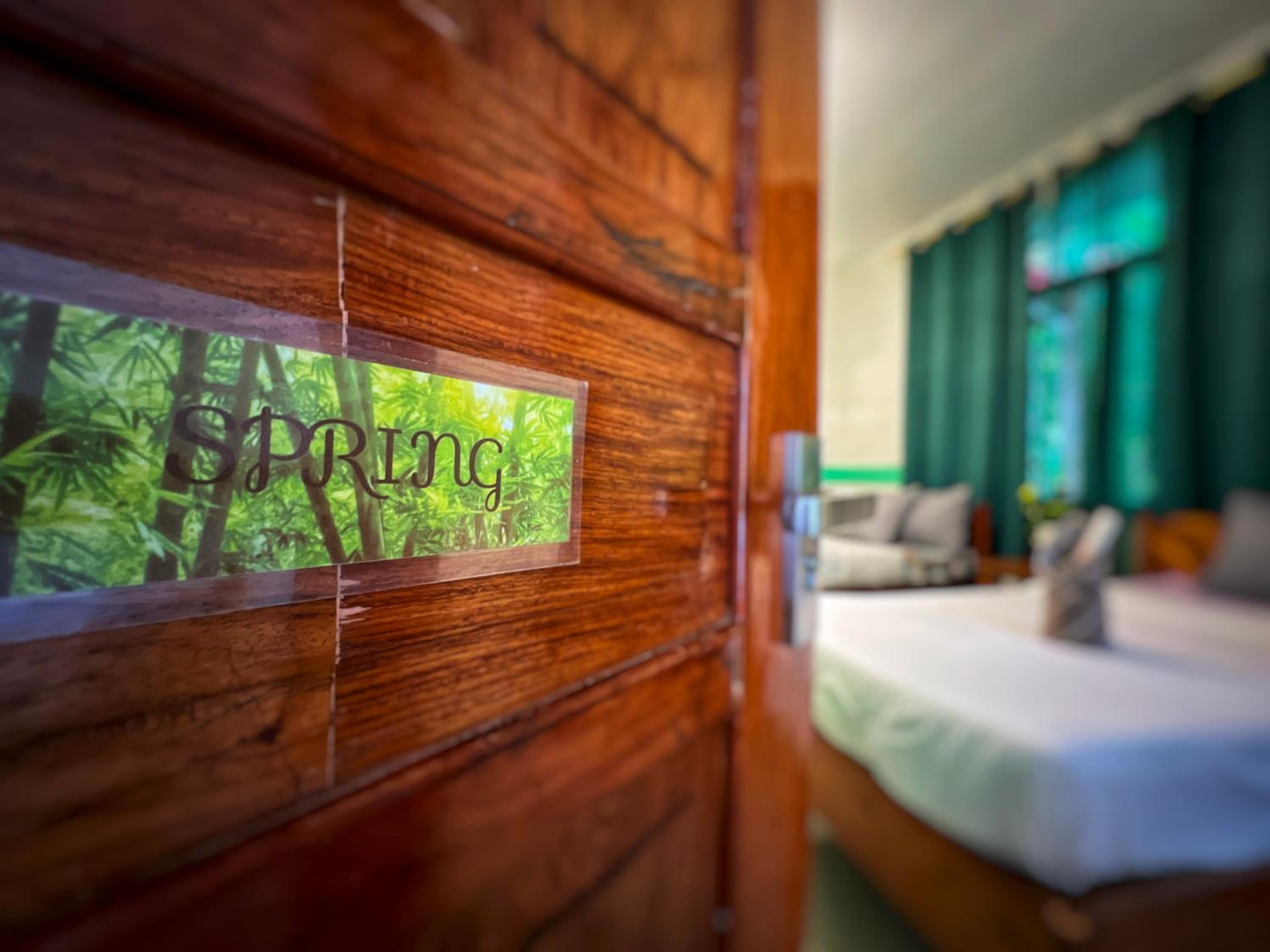 Deluxe Double Room - Photo 19