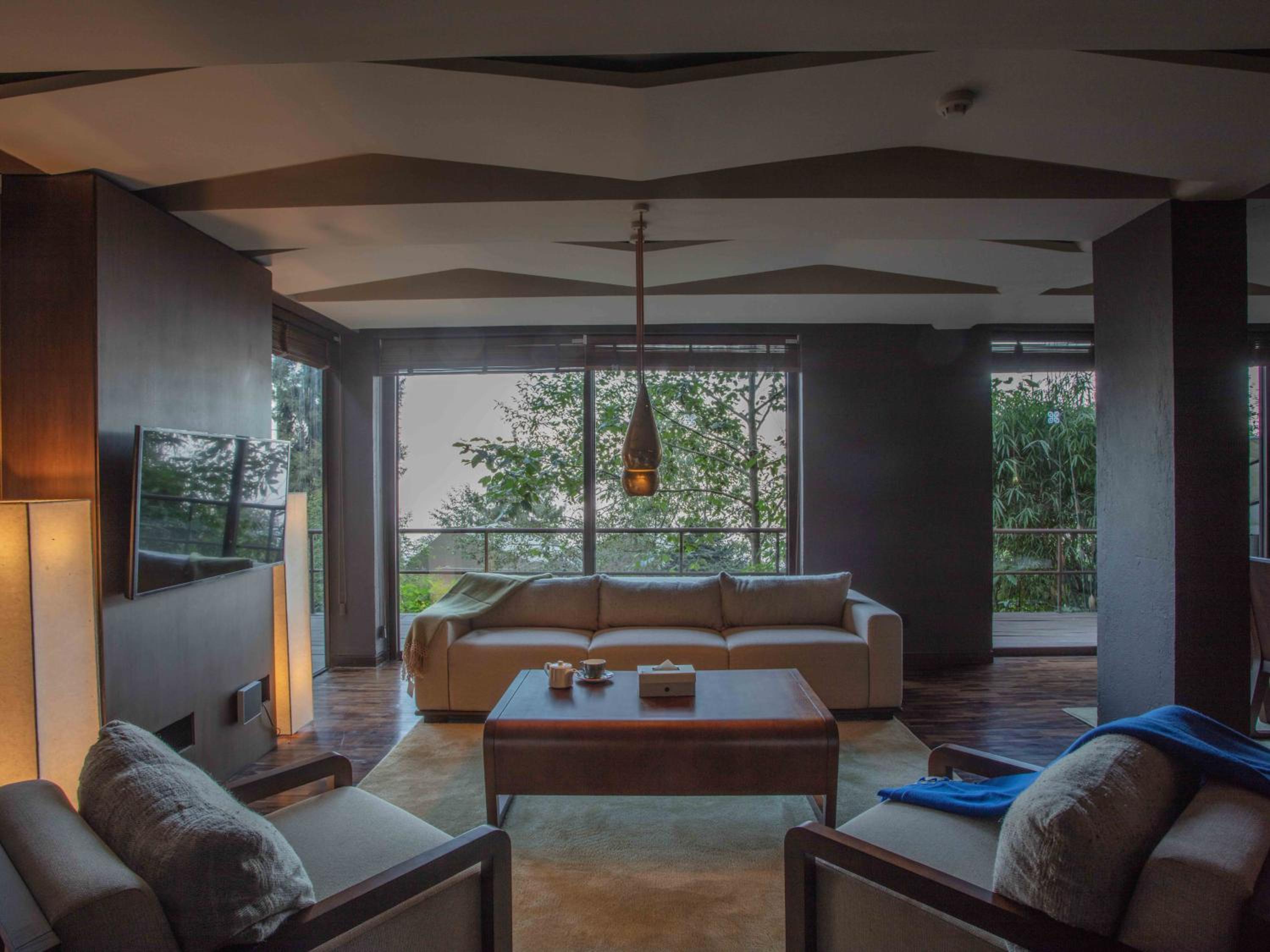 Two-Bedroom Villa - Photo 3