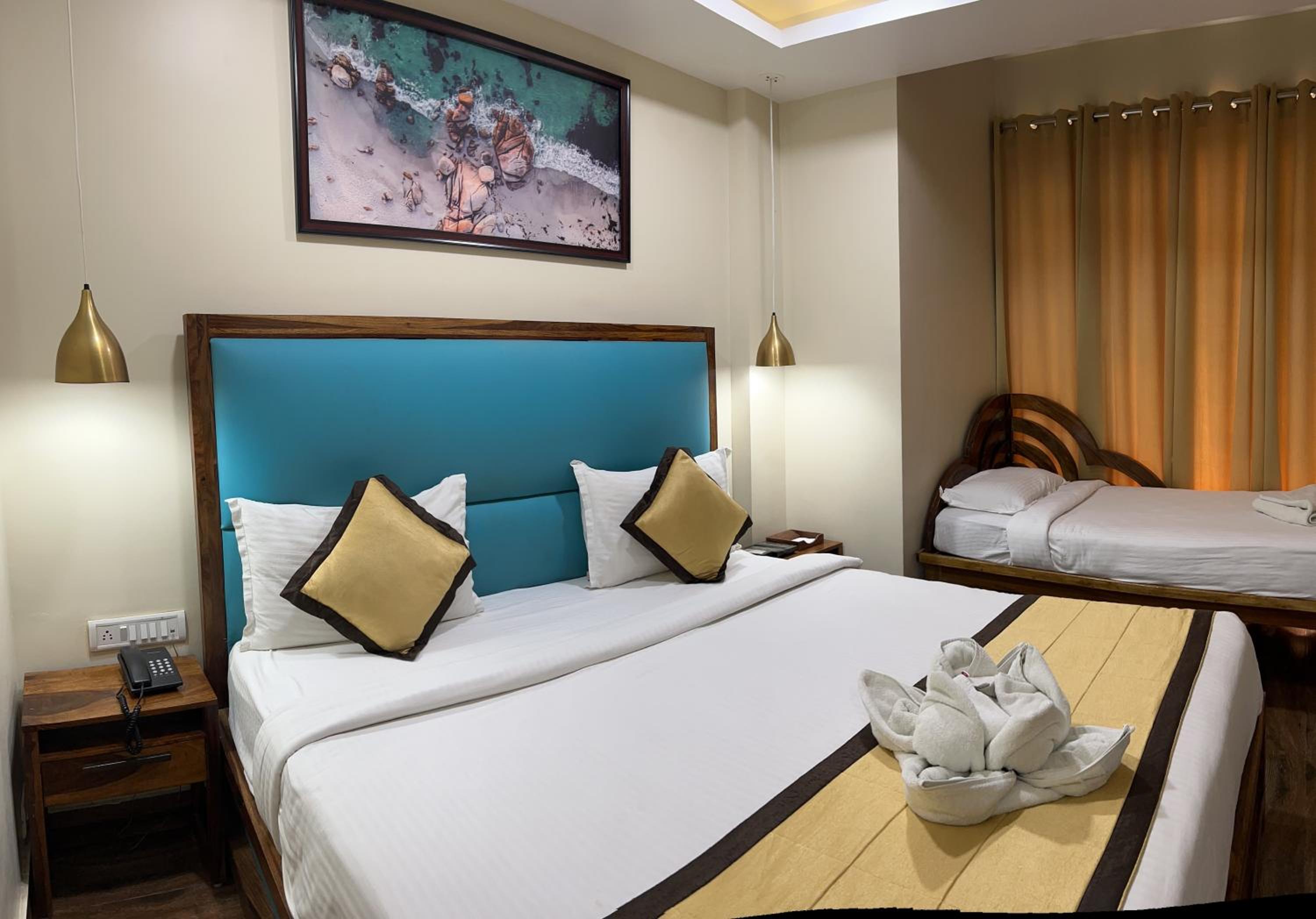 Deluxe Triple Room
