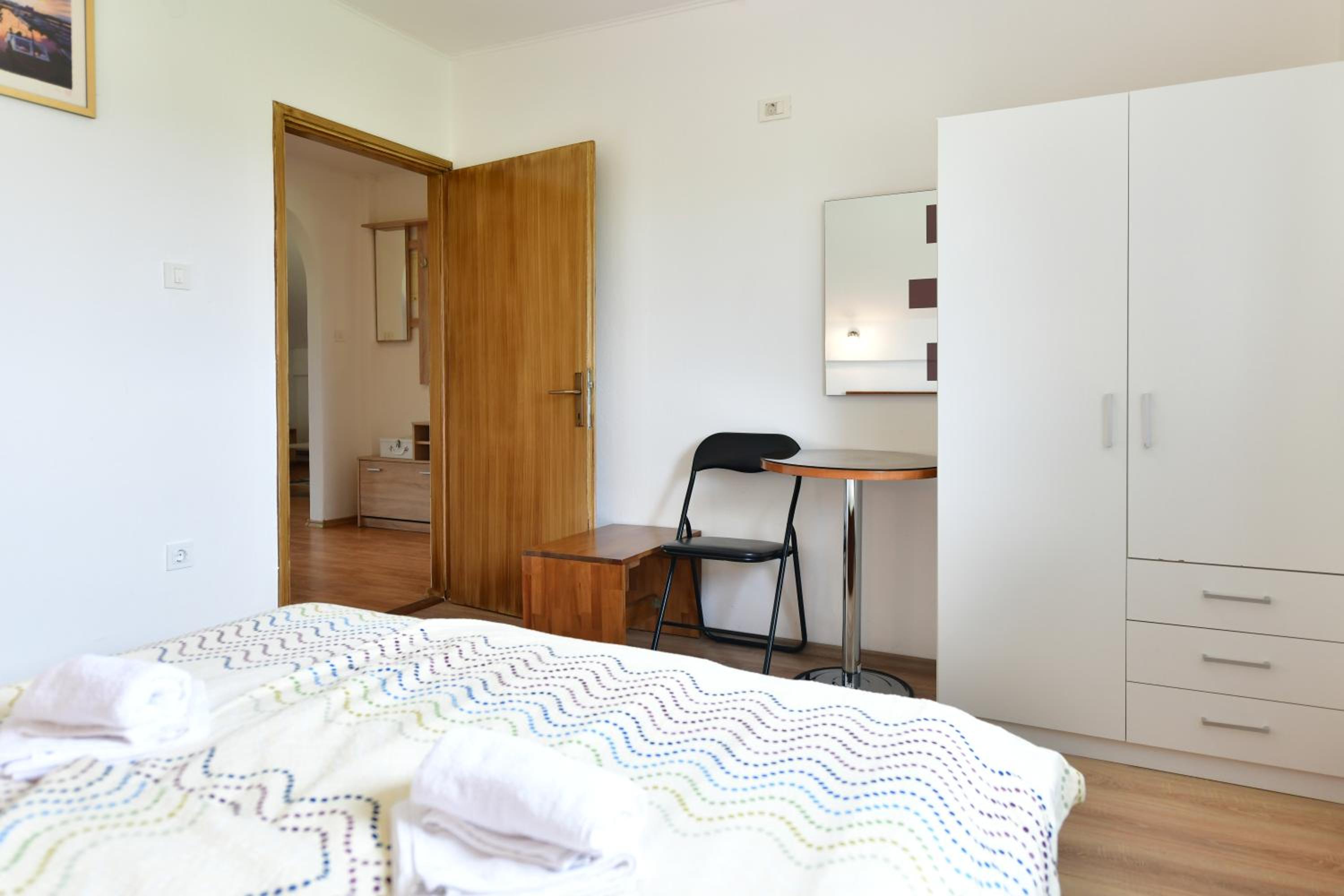 Two-Bedroom Apartment - Photo 16