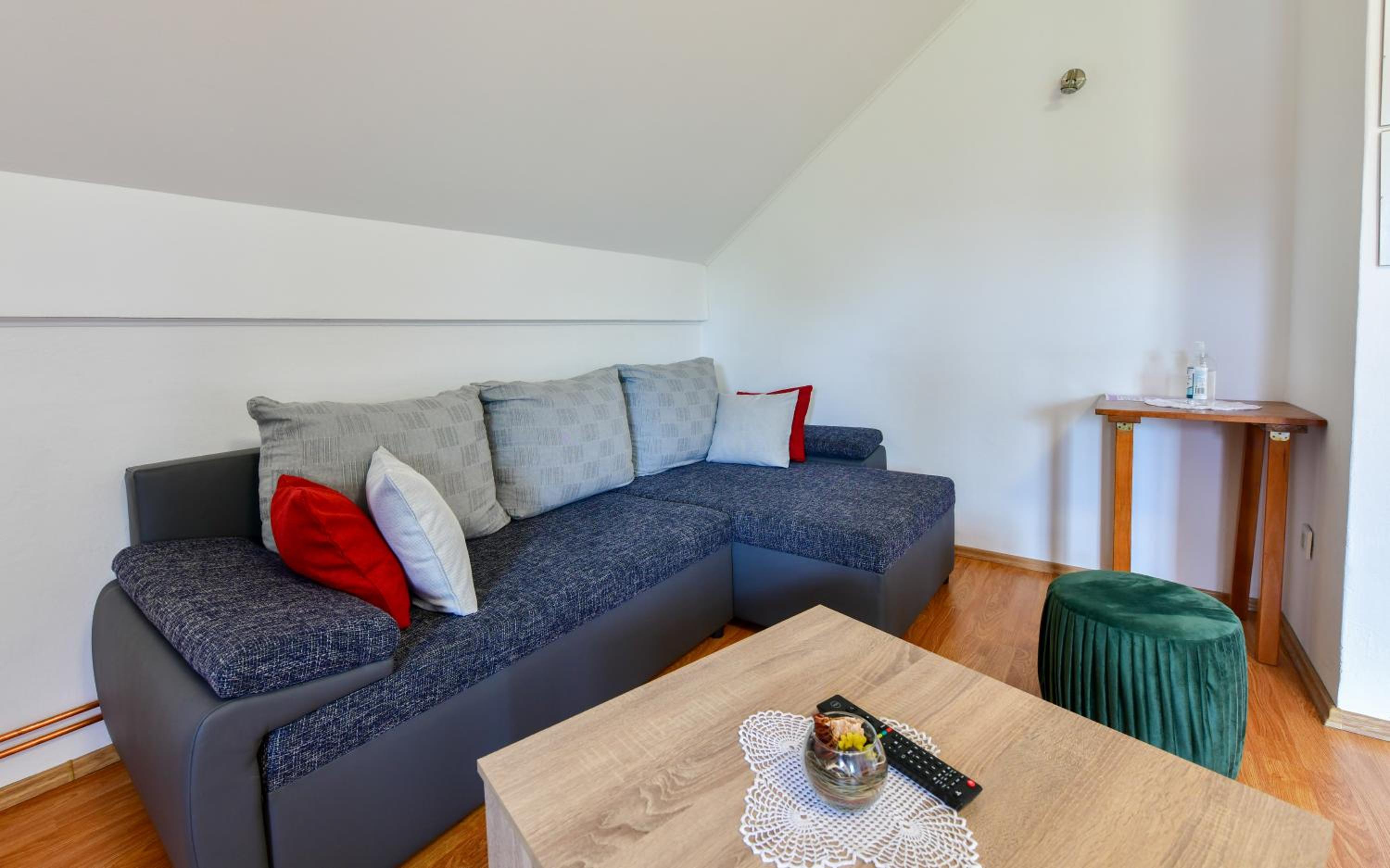 Two-Bedroom Apartment - Photo 8