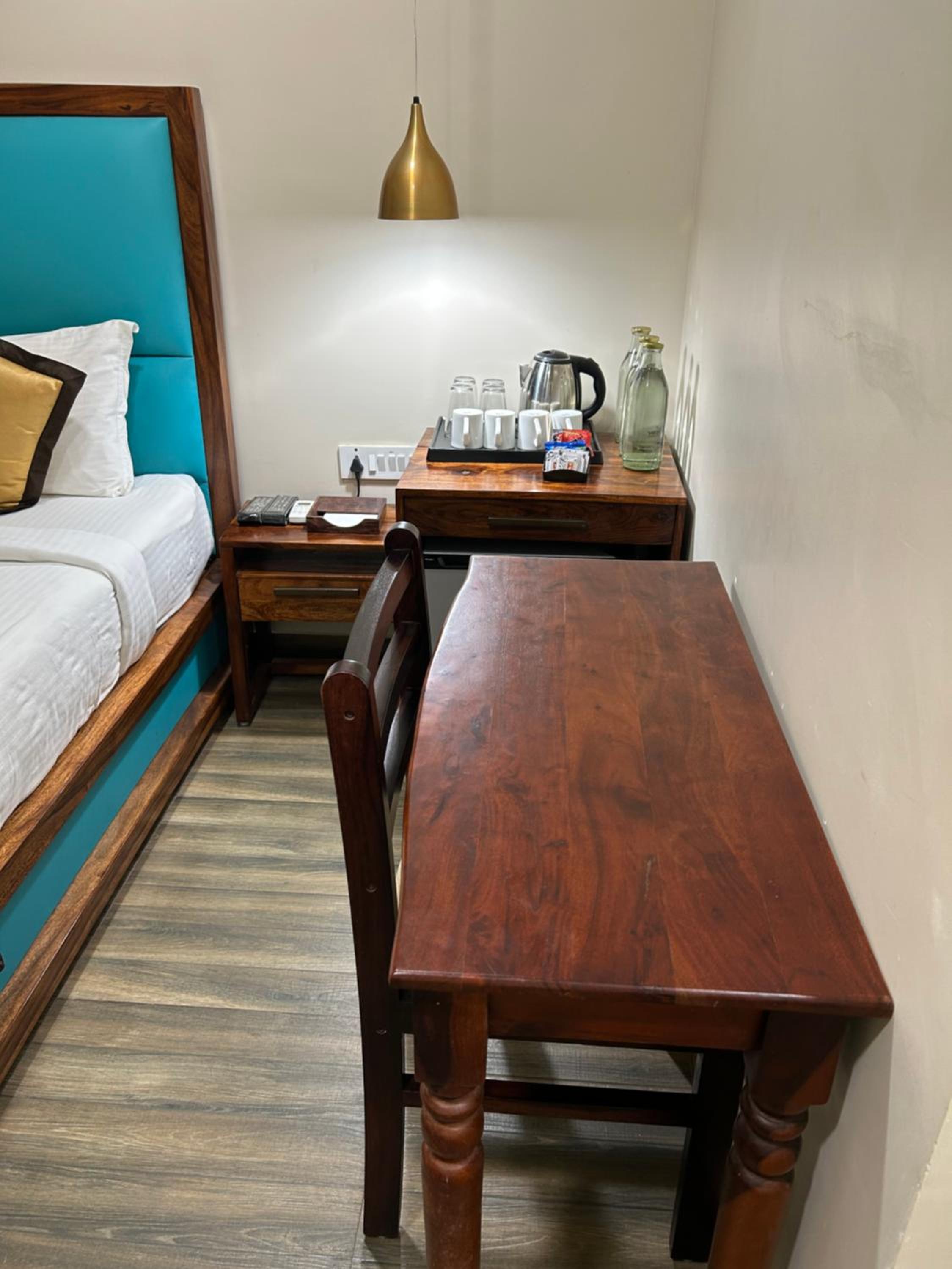 Family Room - Photo 6