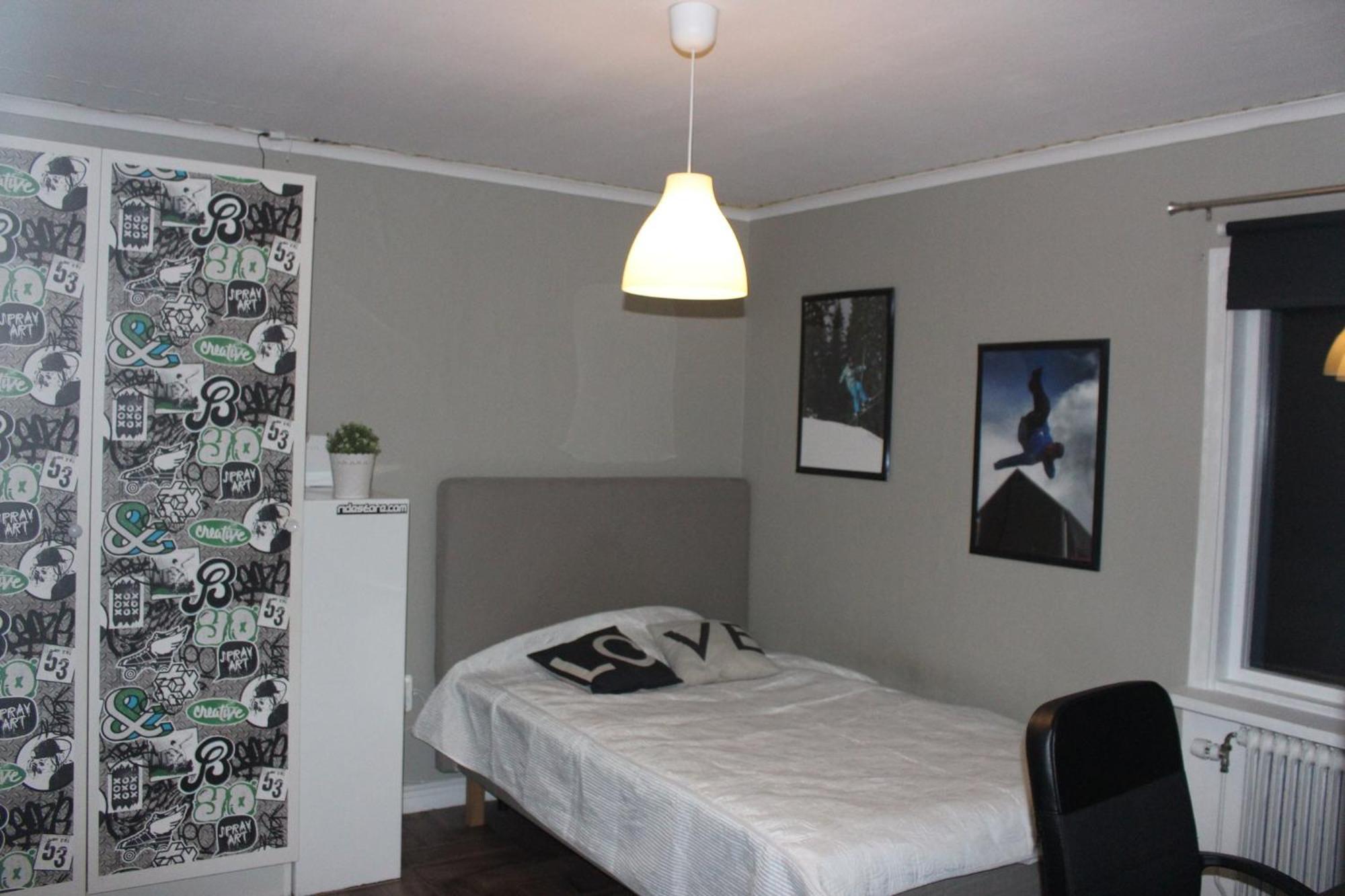 Four-Bedroom House photo 3