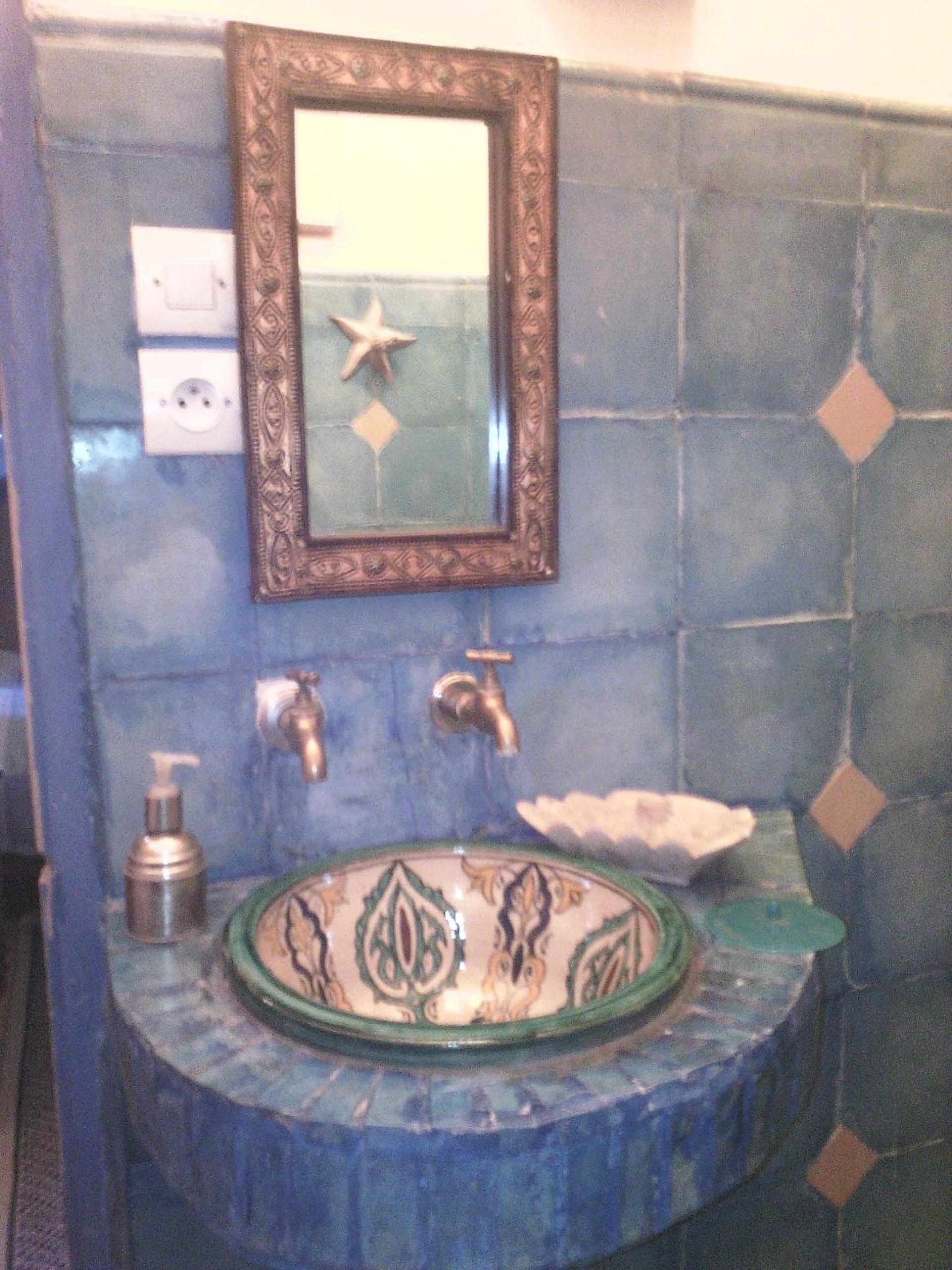 Double Room with Private Bathroom photo 3