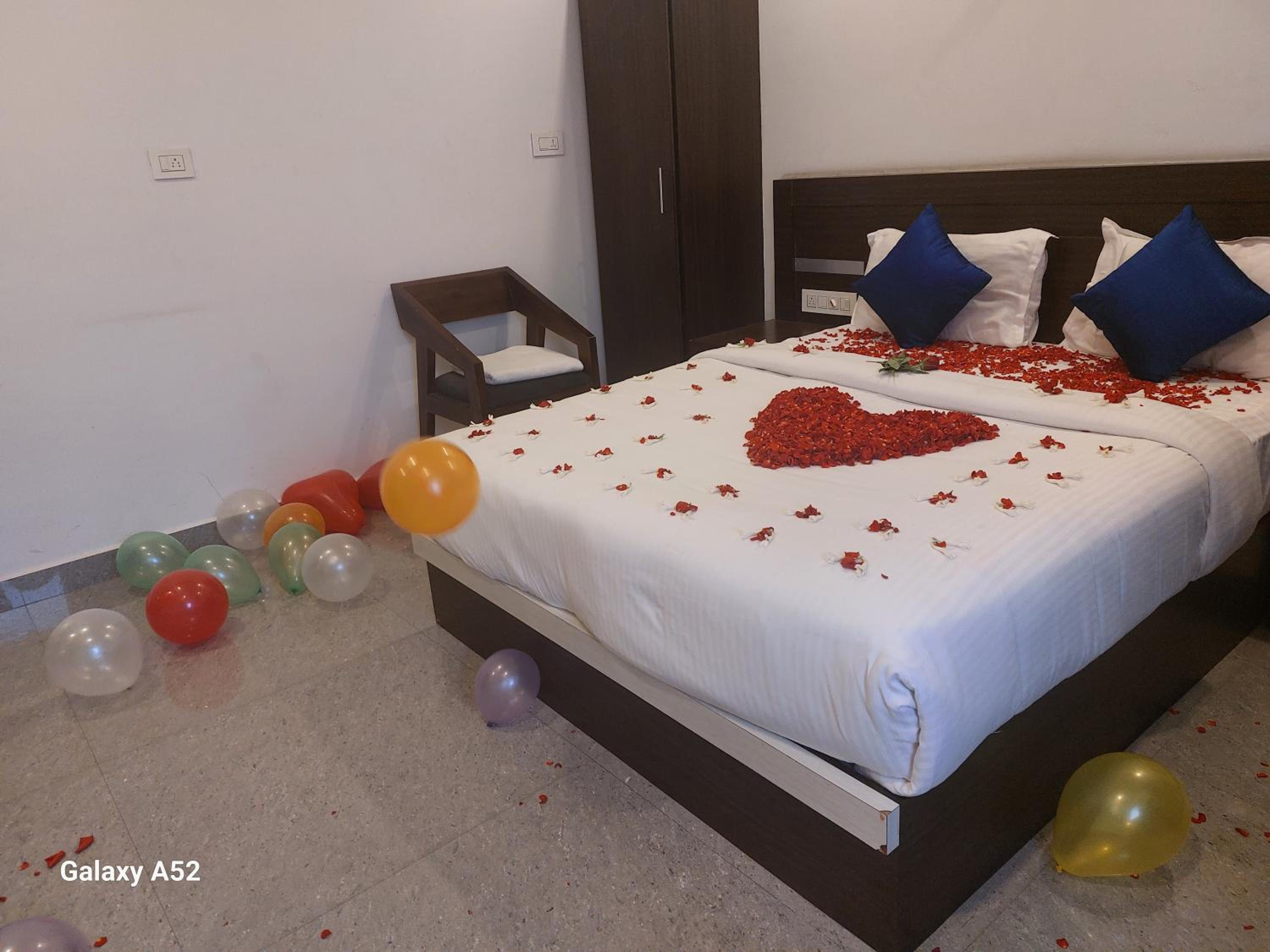 Deluxe Double or Twin Room with Mountain View photo 1