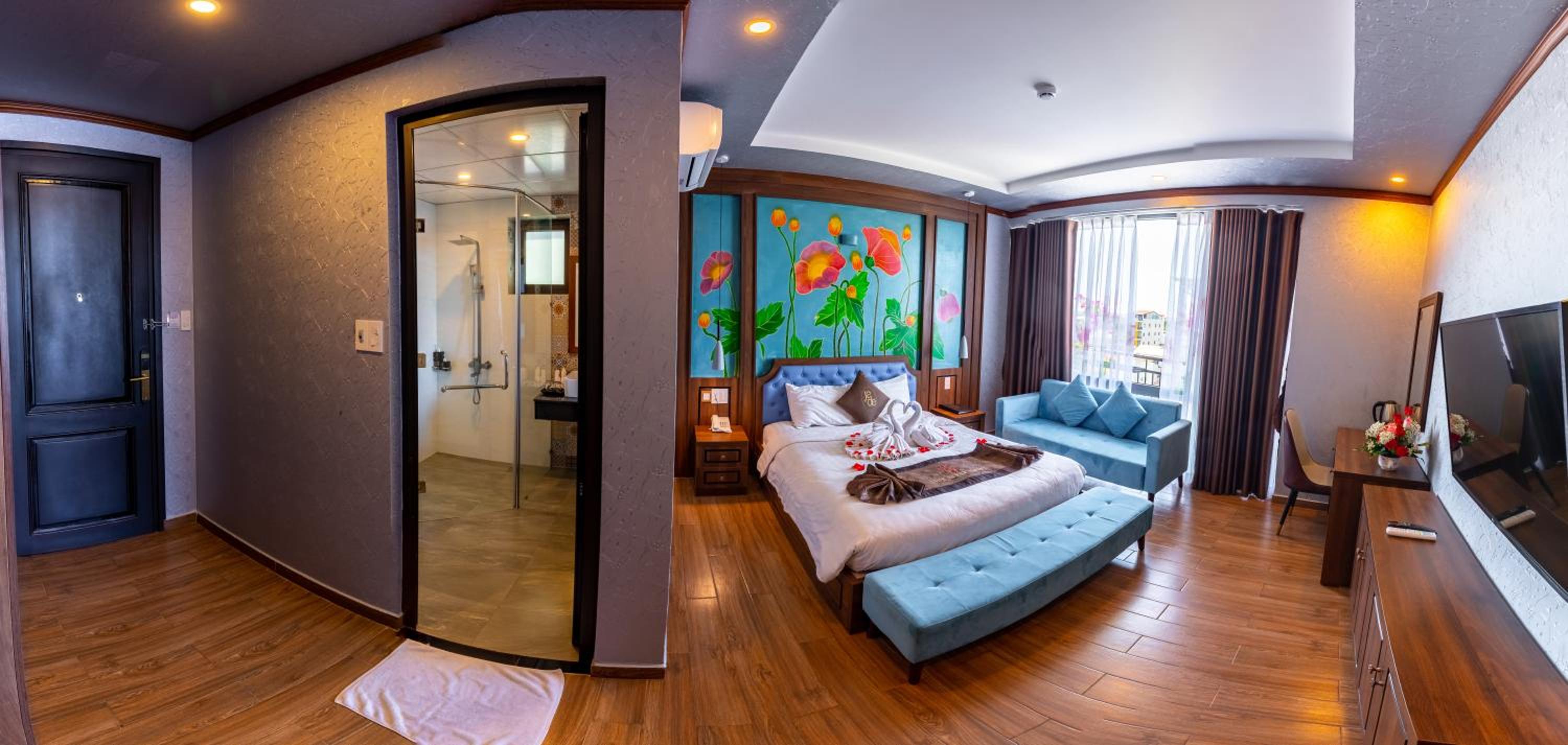 Deluxe Double or Twin Room with Balcony - Photo 7