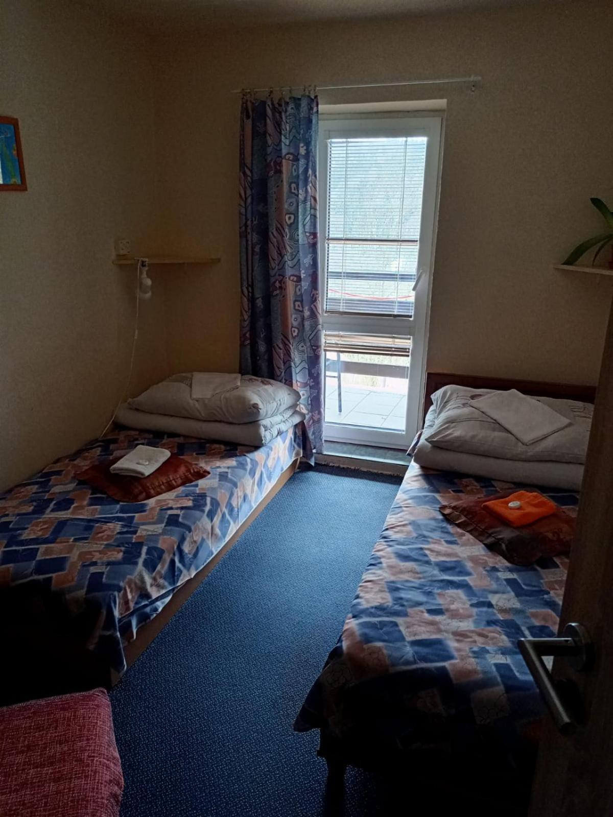 Twin Room photo 2