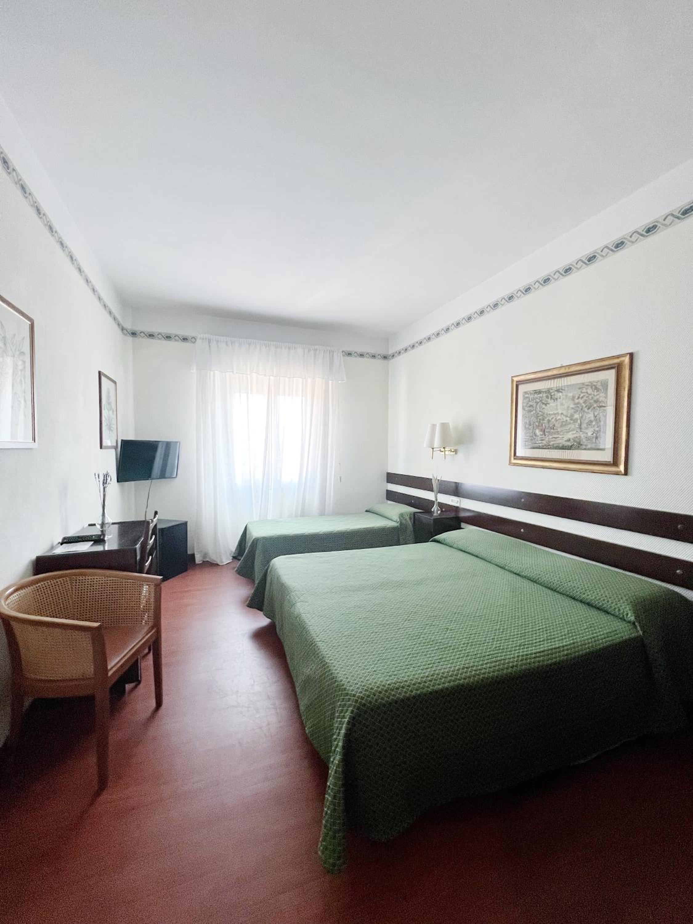 Standard Triple Room photo 1