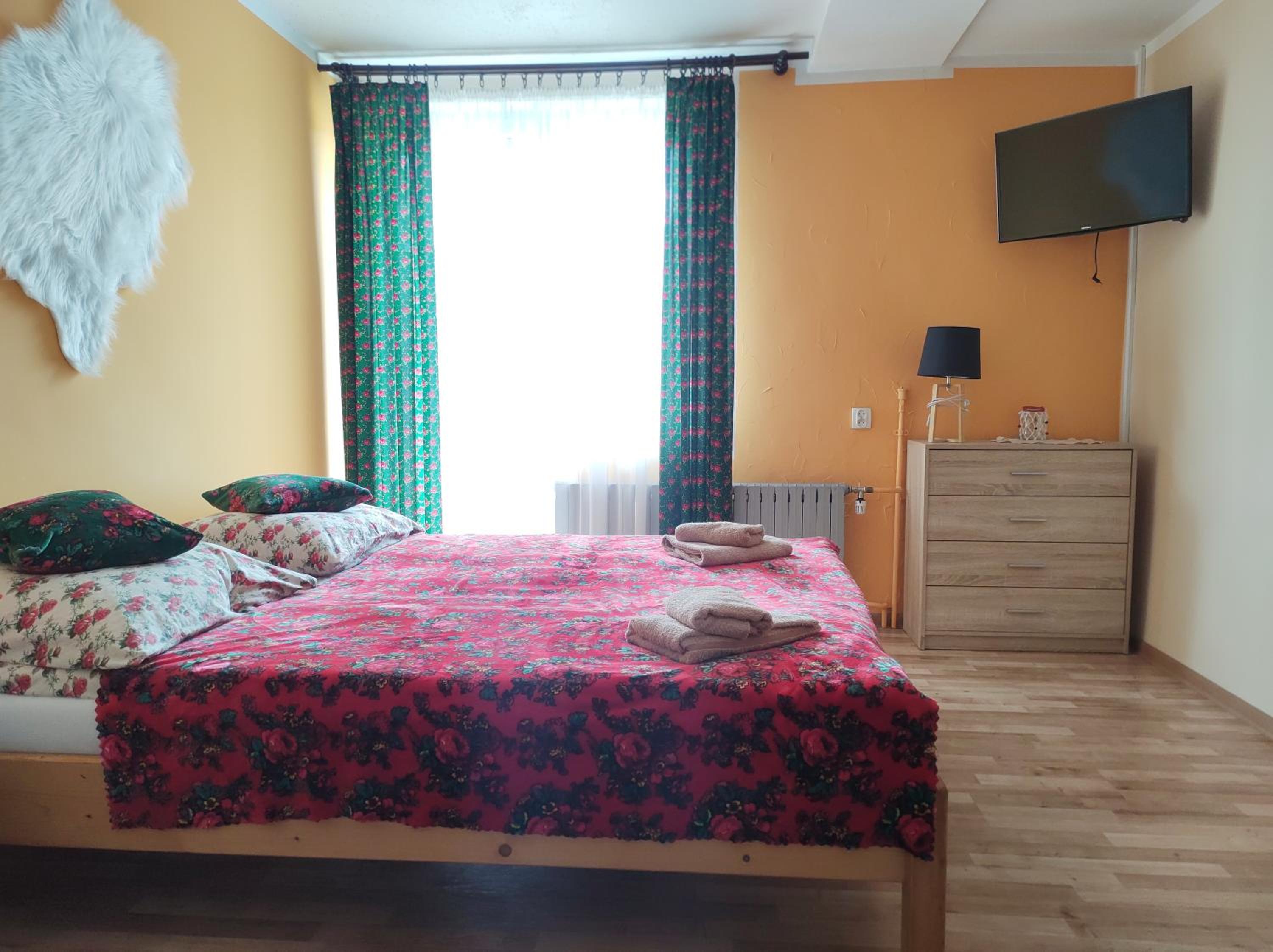 Double or Twin Room with Shared Bathroom photo 1