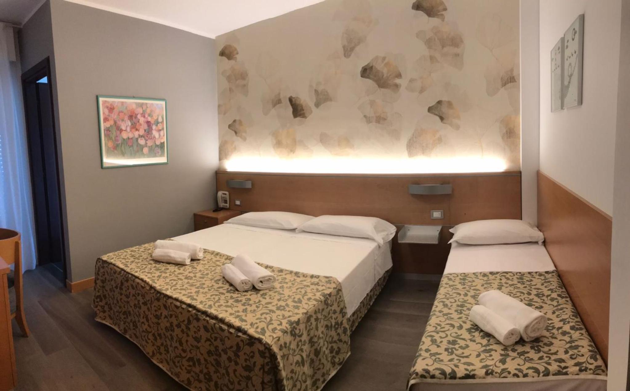 Triple Room photo 2