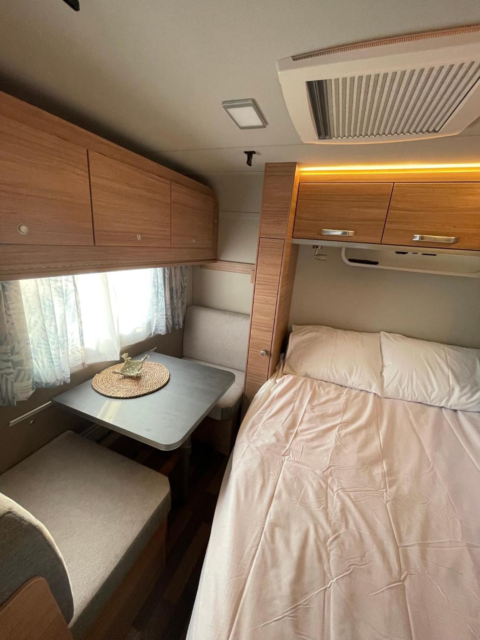 Caravan photo 3