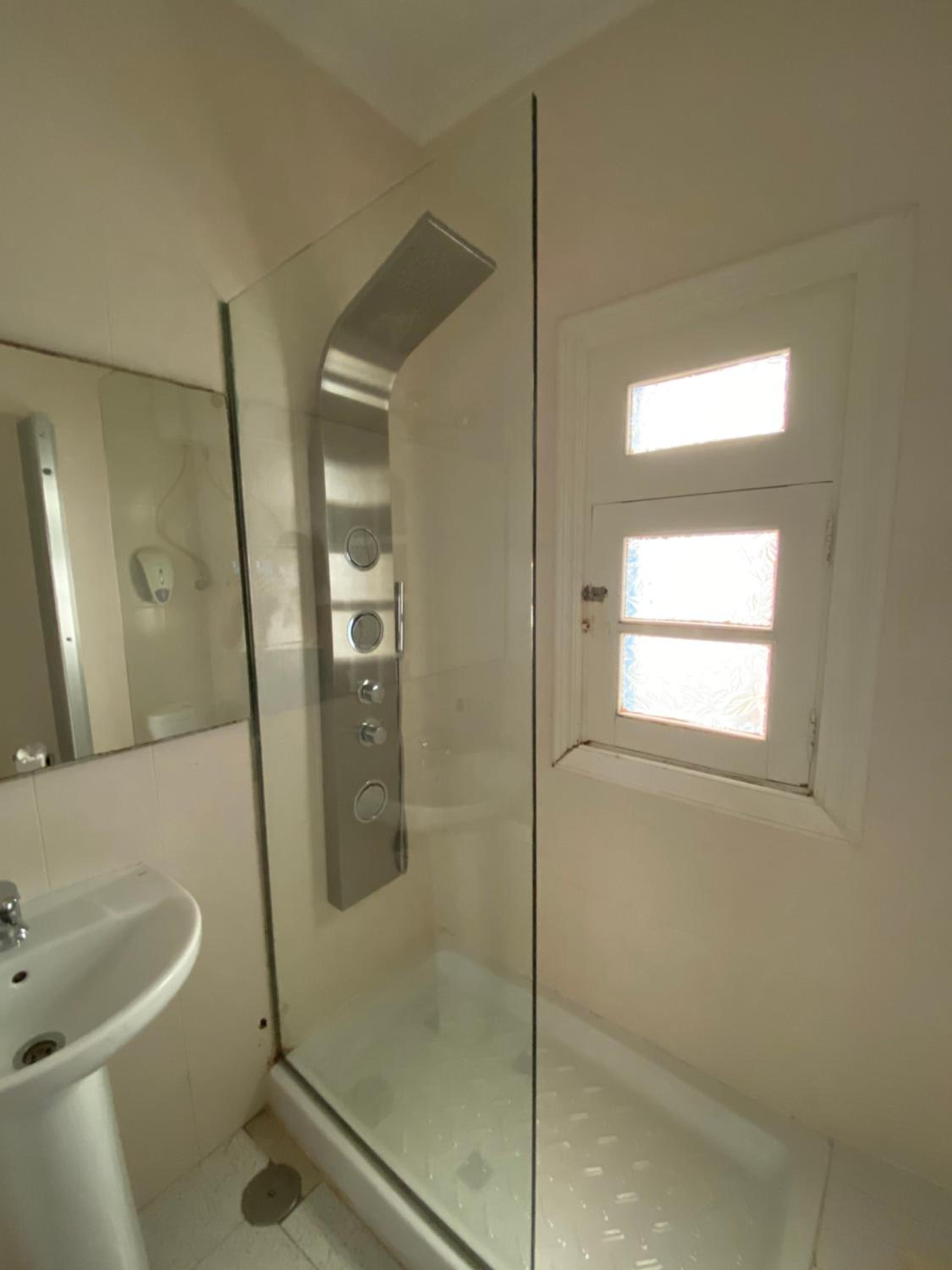 Two-Bedroom Apartment - Photo 3