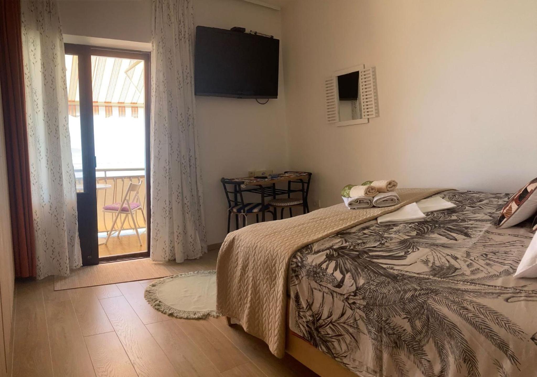 Apartment with Sea View photo 2