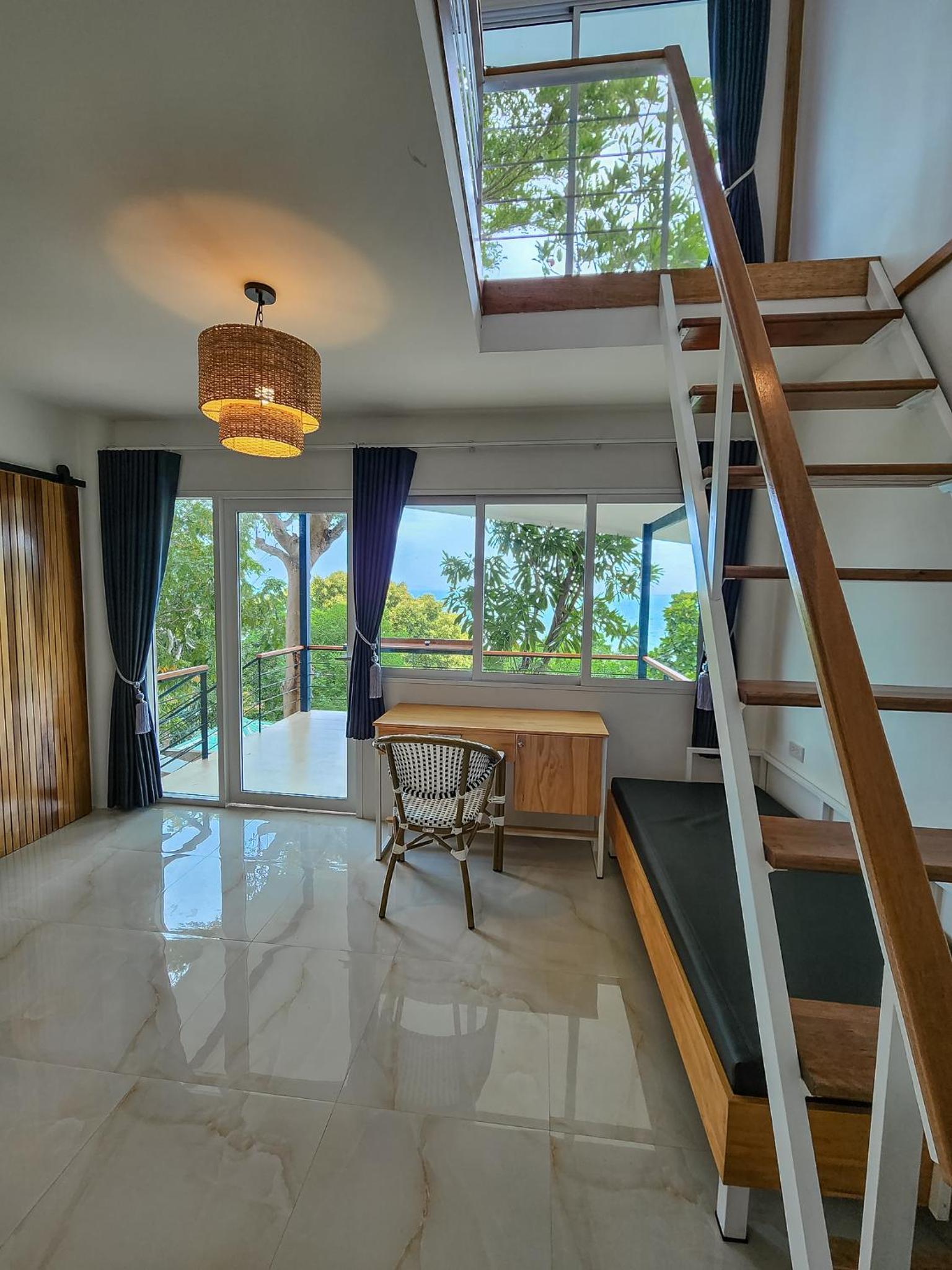 Deluxe Bungalow with Sea View - Photo 1