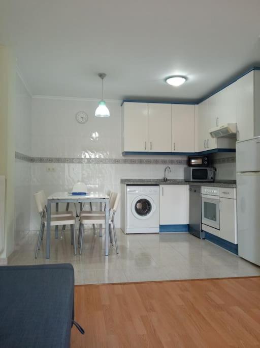 One-Bedroom Apartment photo 3