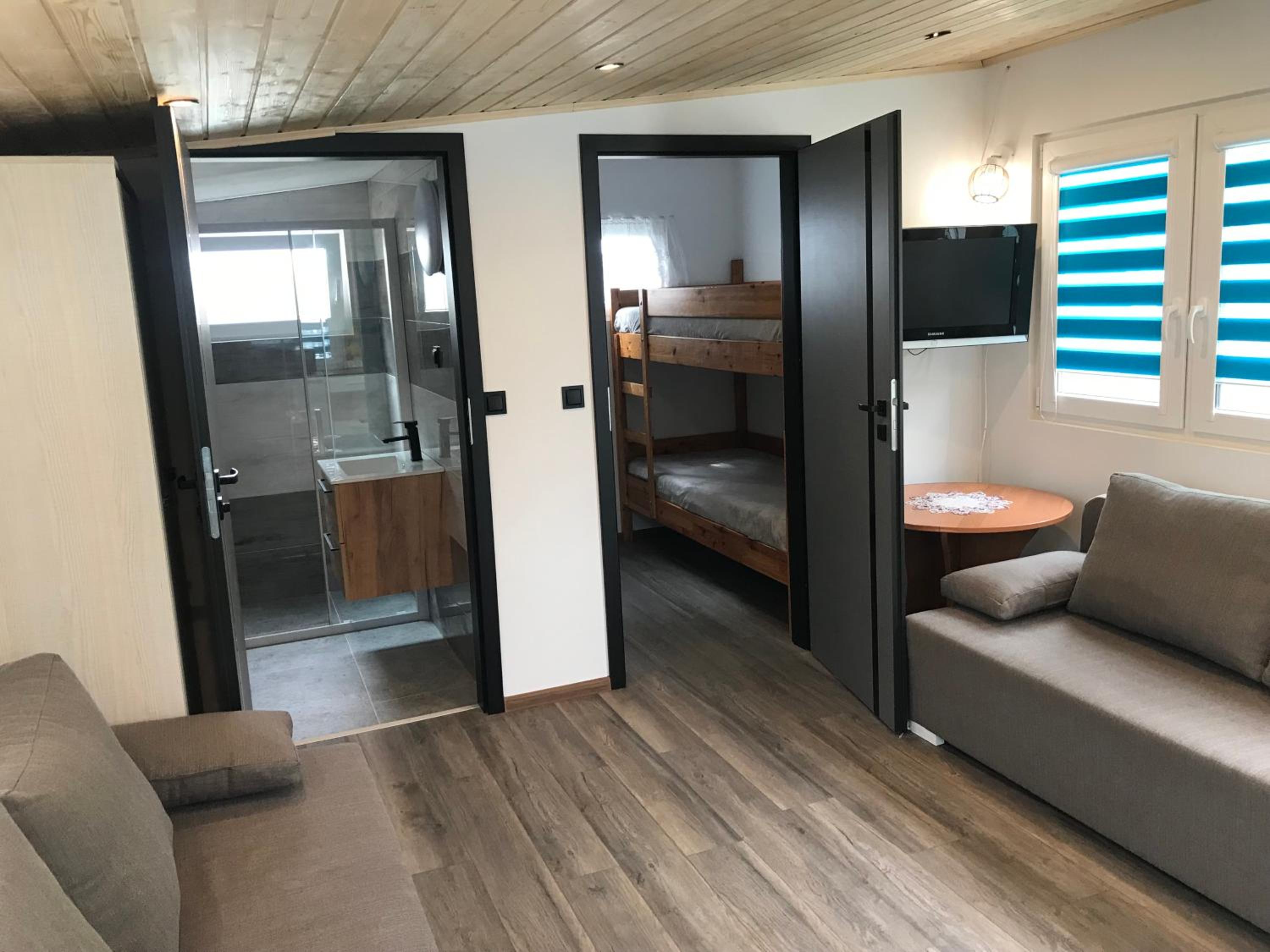 One-Bedroom Chalet photo 1