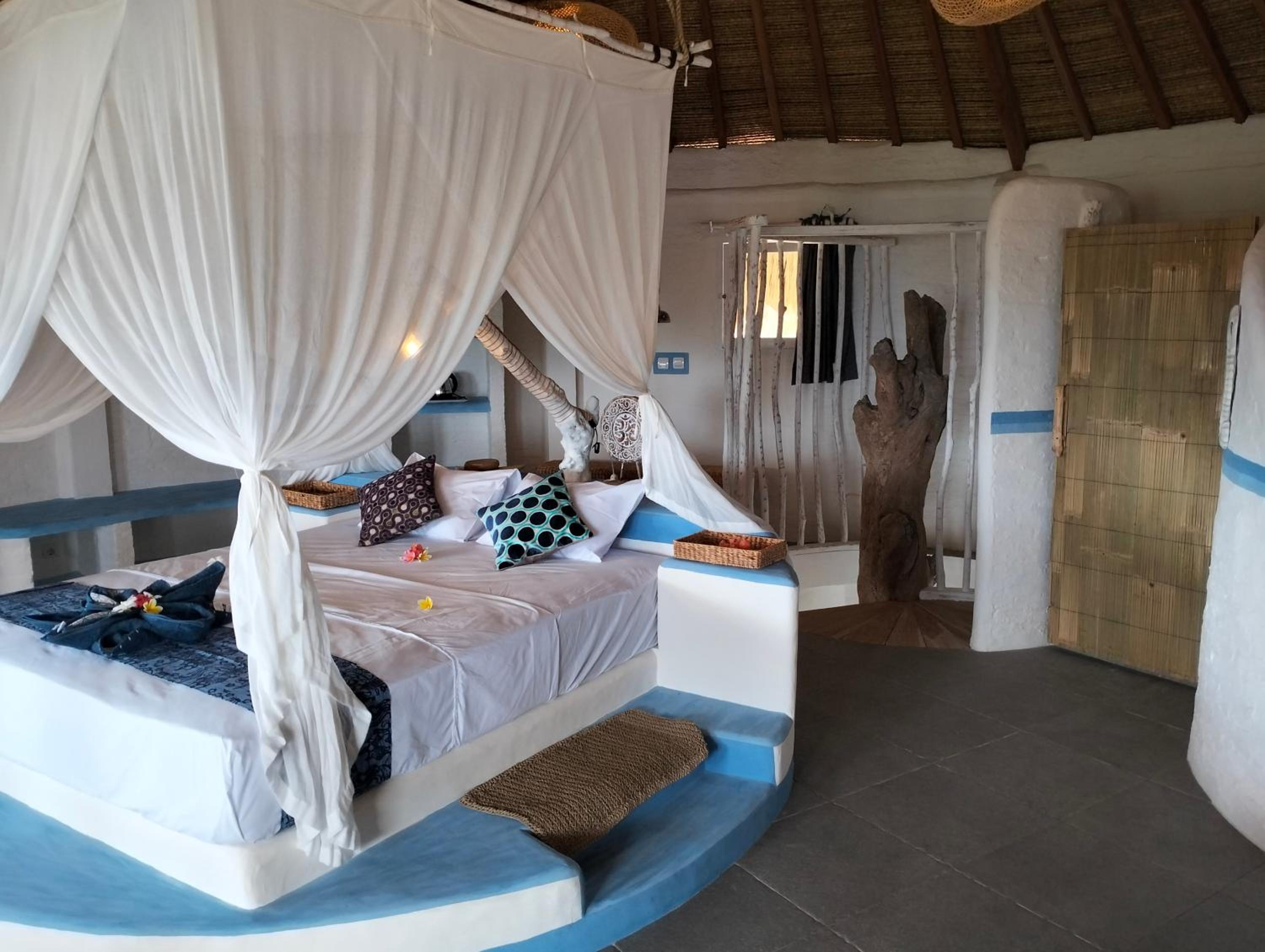Deluxe Suite with Sea View
