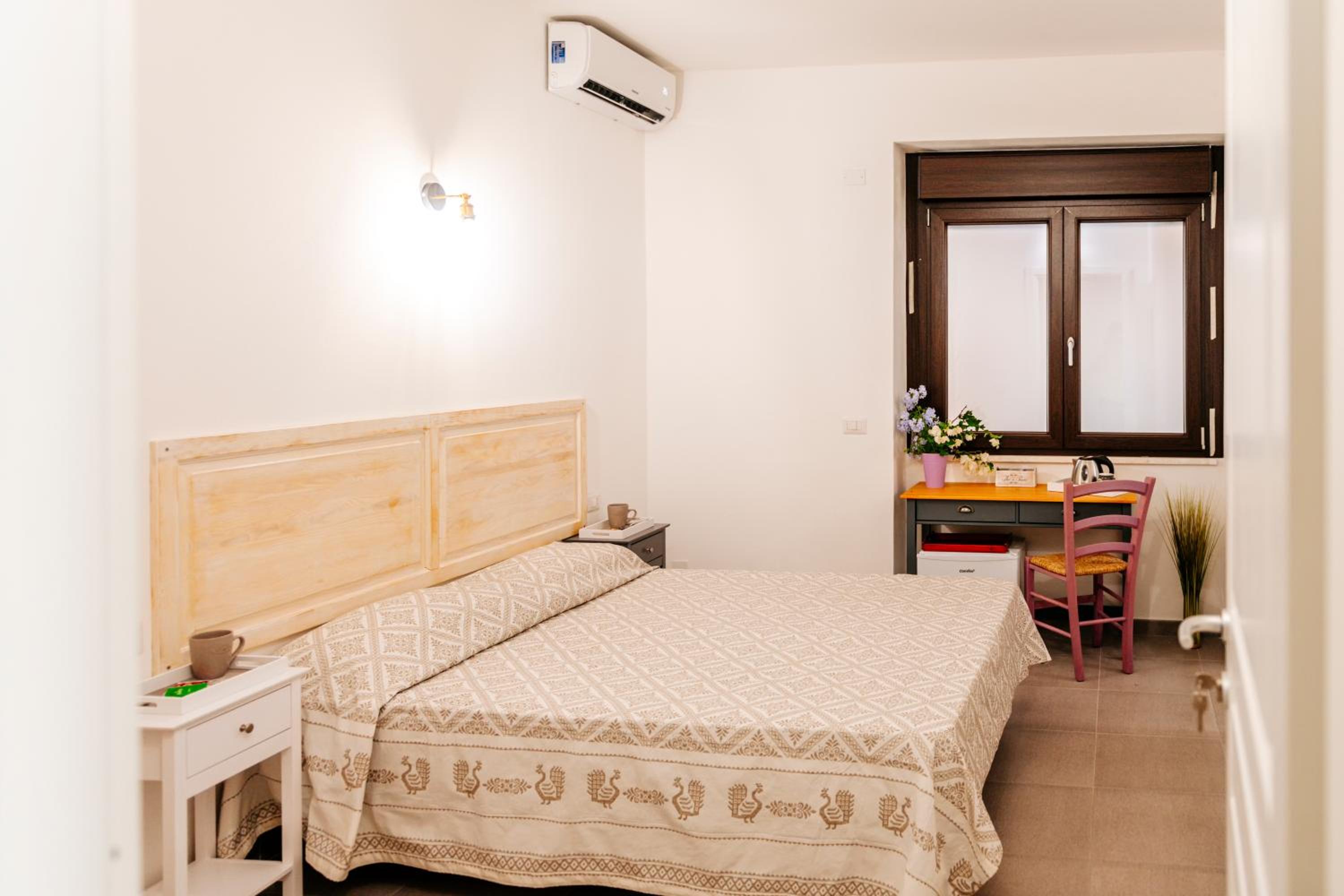 Double or Twin Room with Private Bathroom photo 1