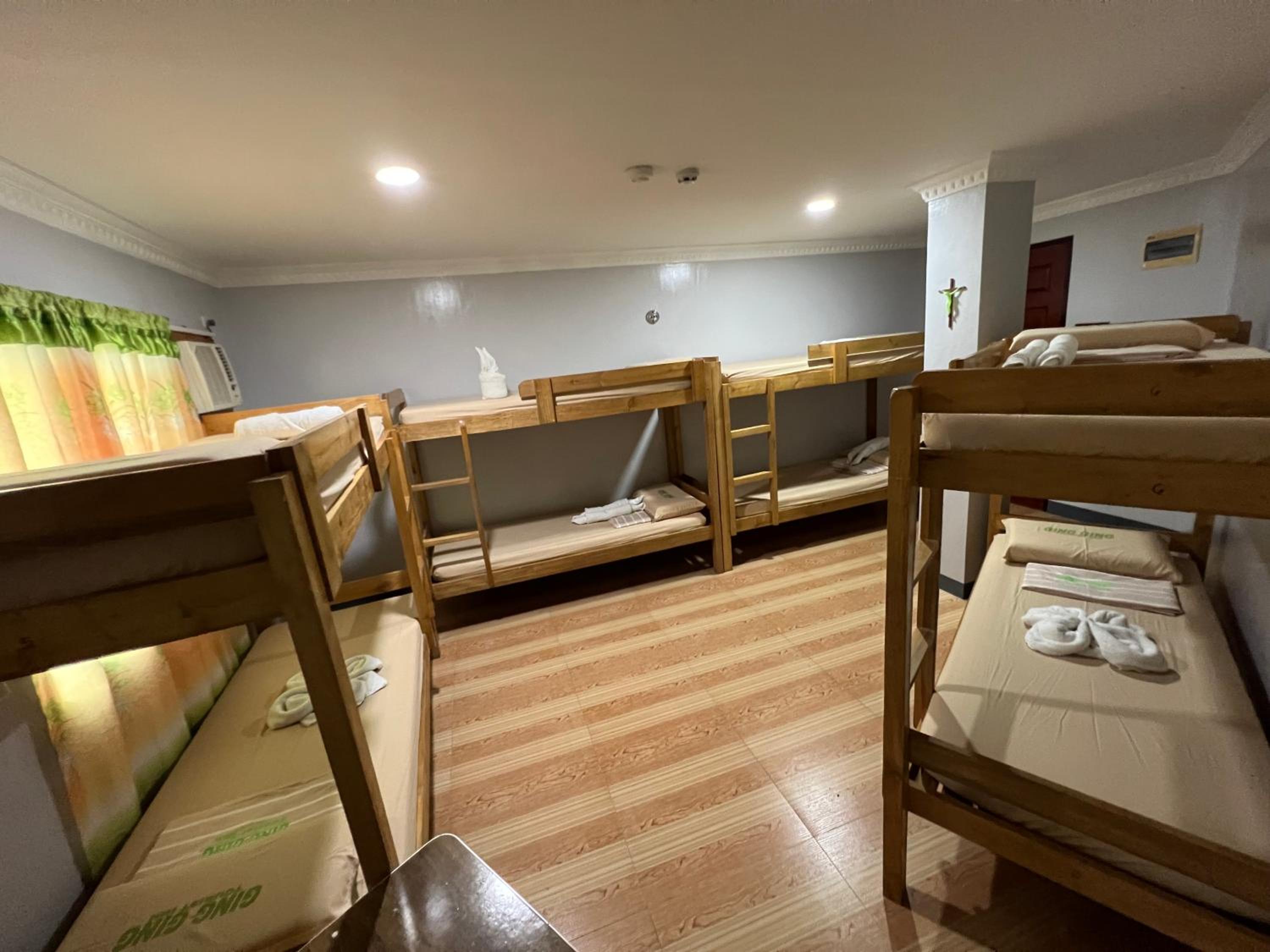 Mixed Dormitory Room photo 1