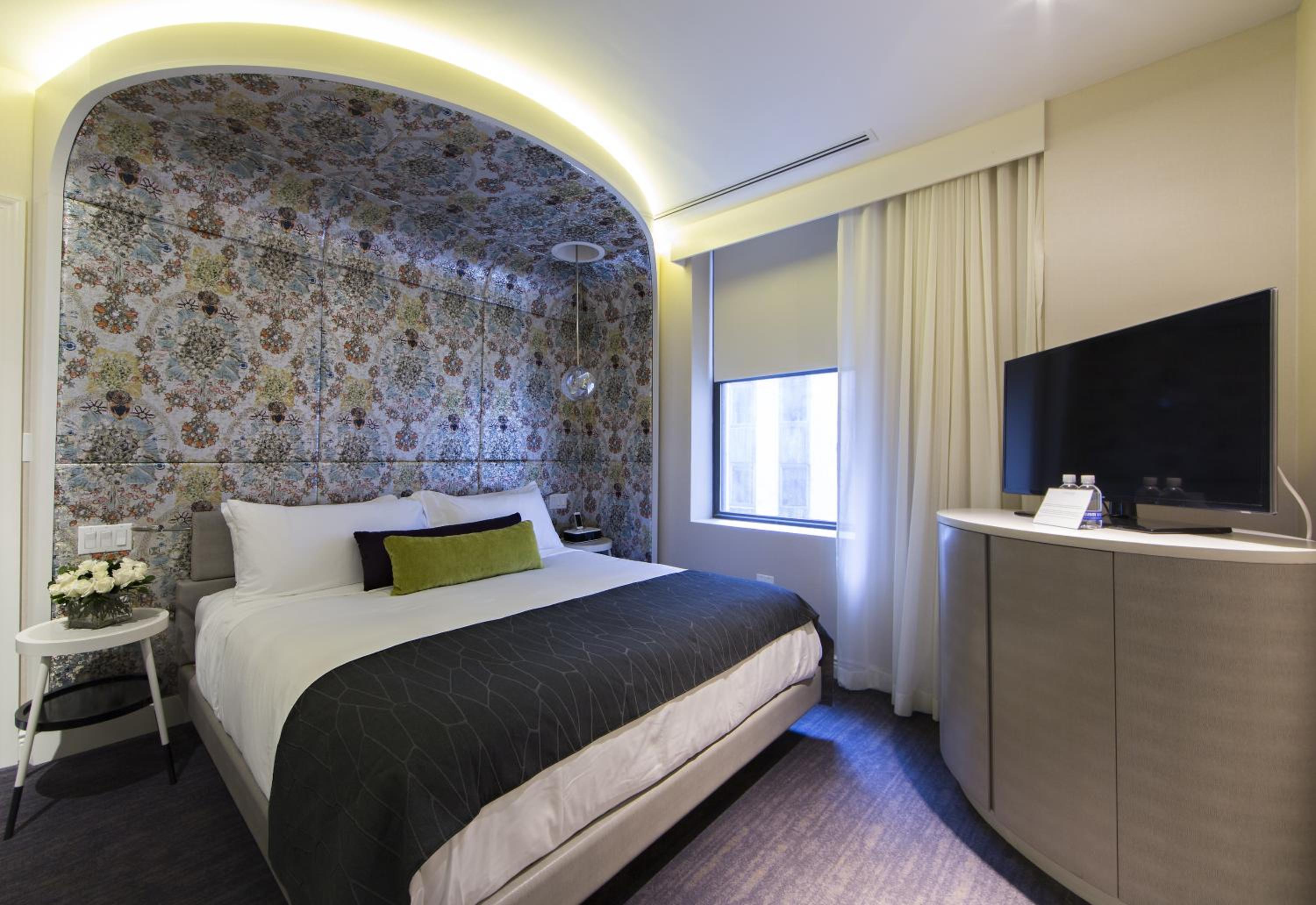 King Room - Bronze thumbnail 6