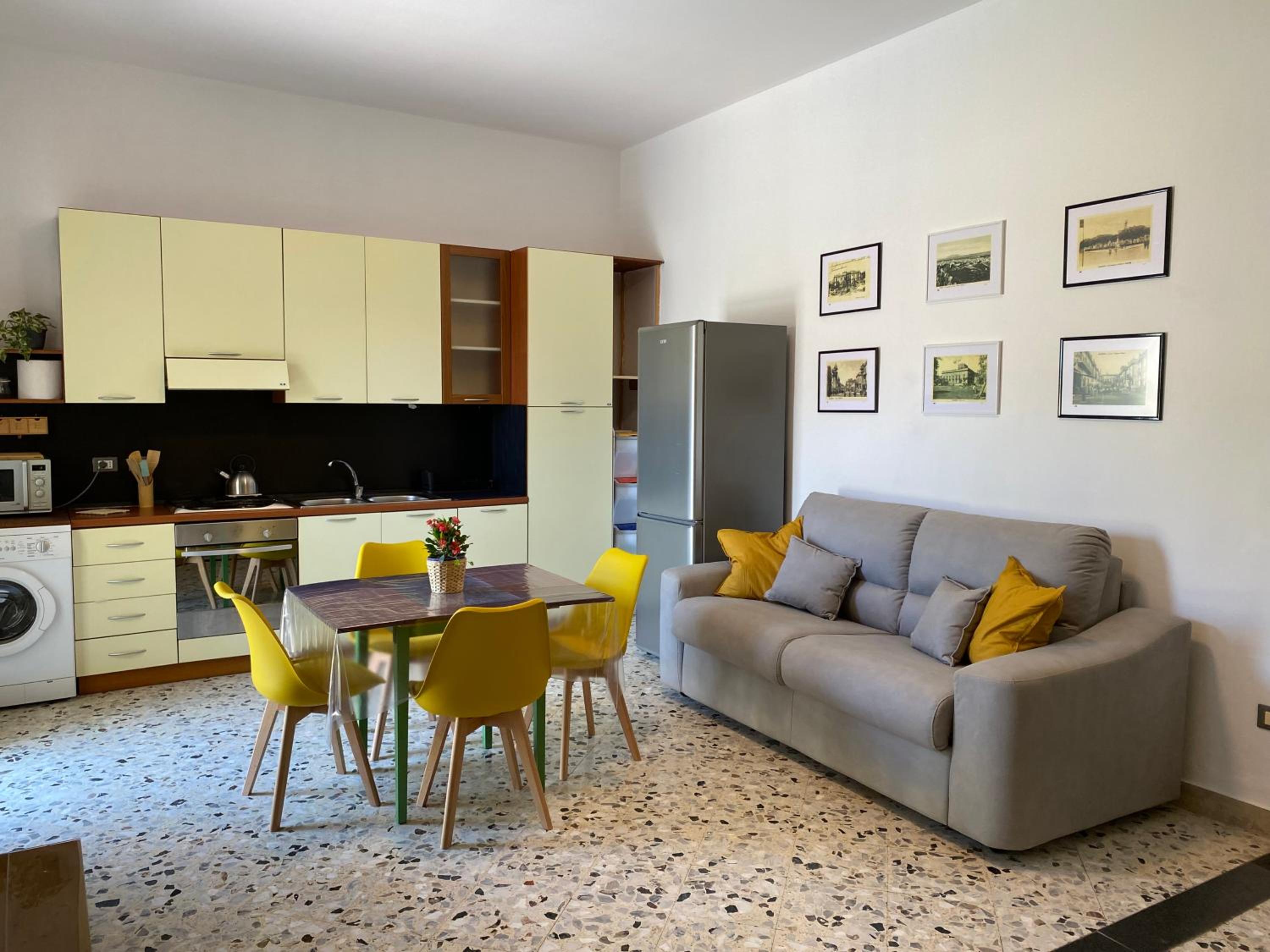 Apartment photo 3