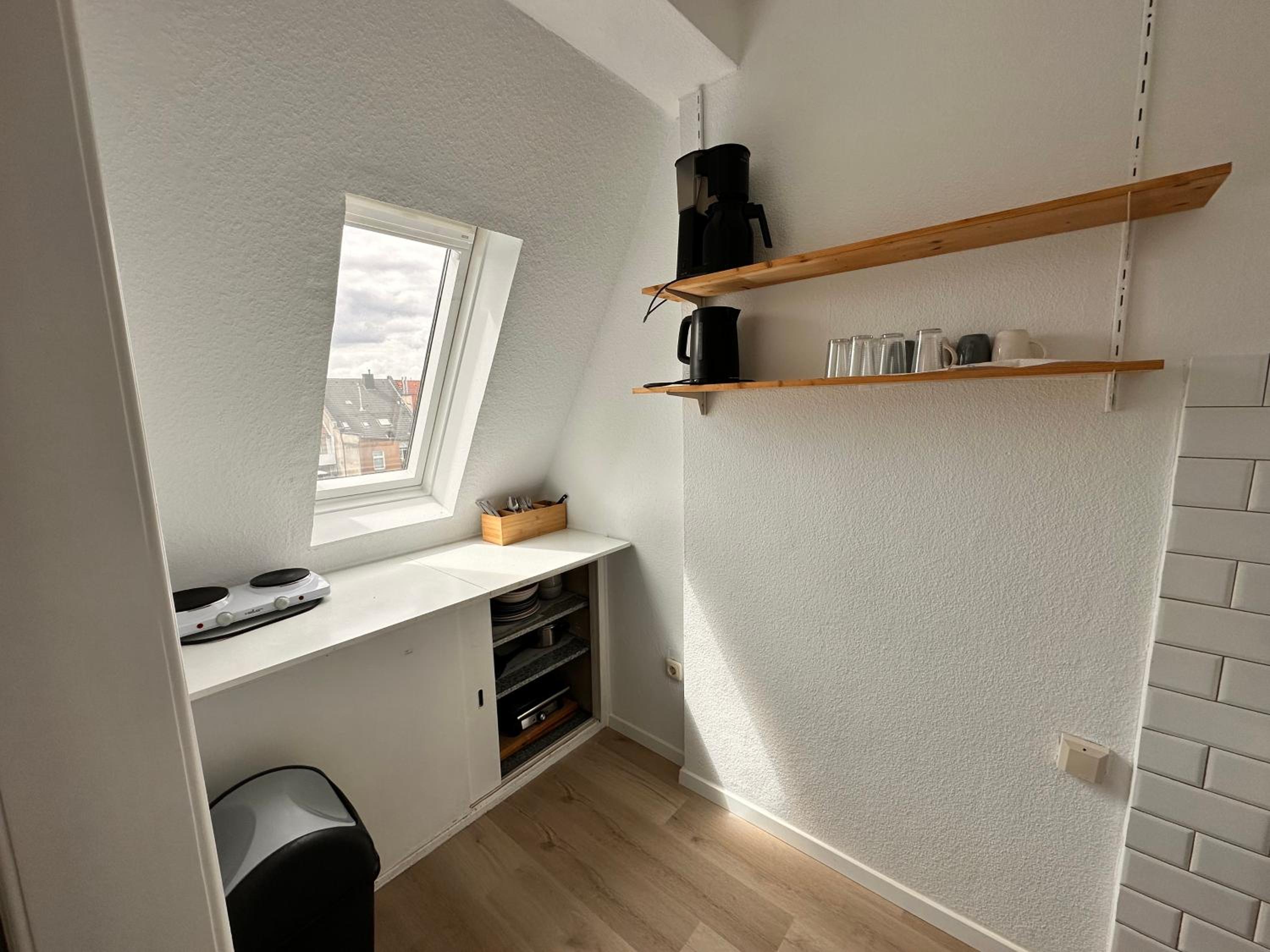 One-Bedroom Apartment photo 2