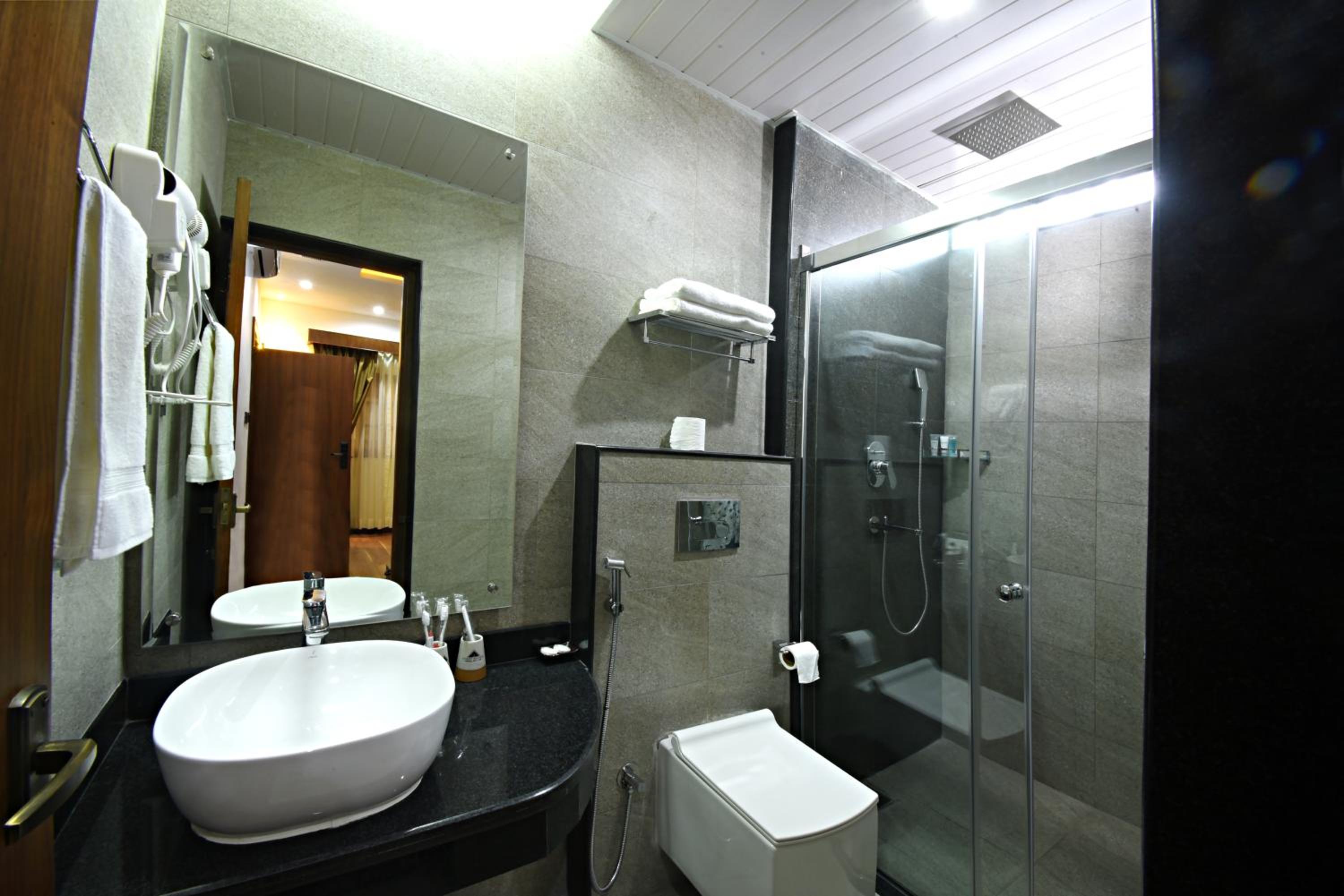 Deluxe Triple Room - Photo 7