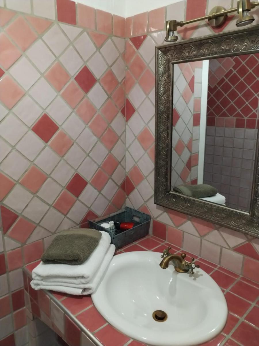 Superior Double Room with Private Bathroom photo 2