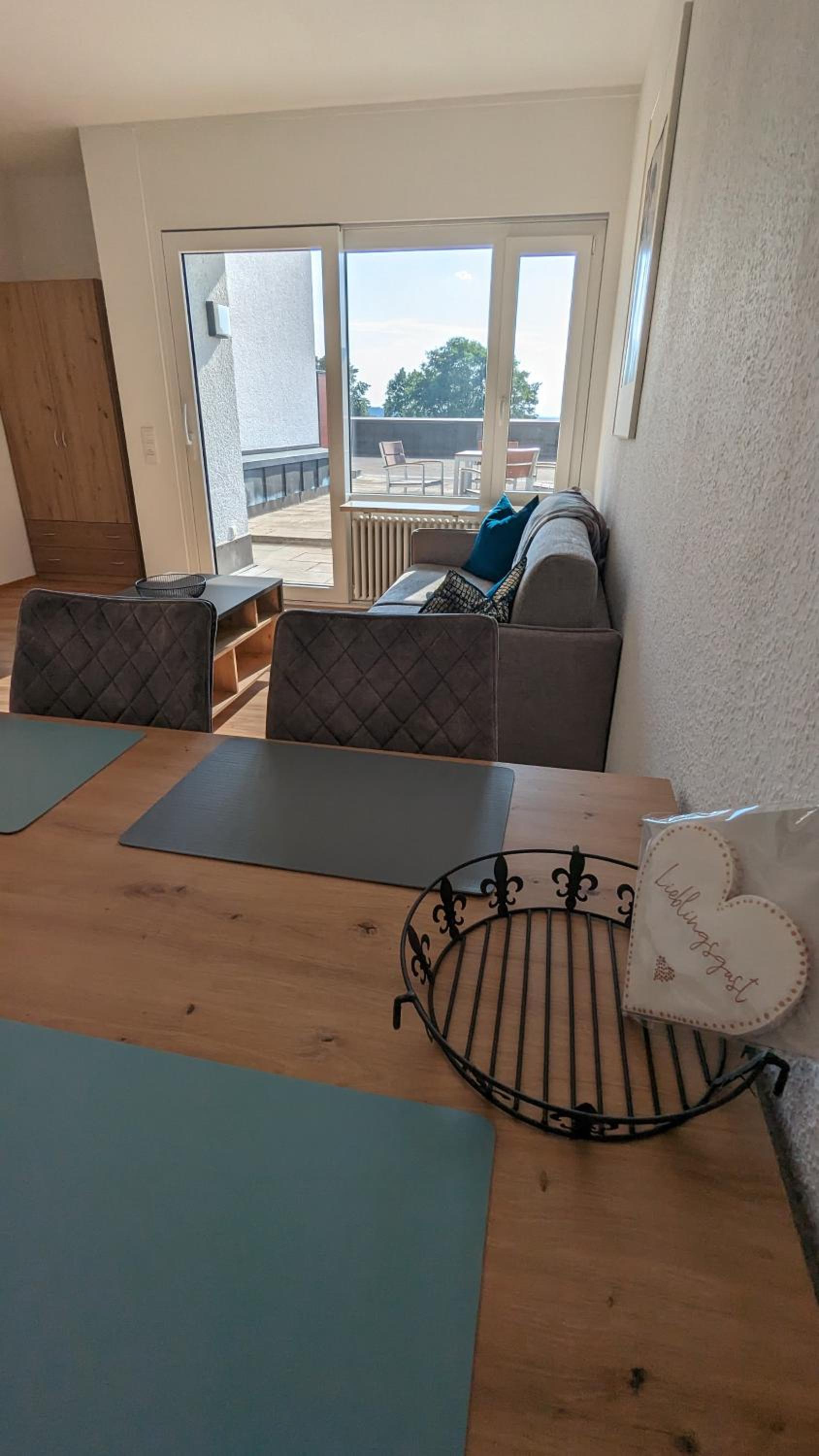 Apartment with Balcony photo 3