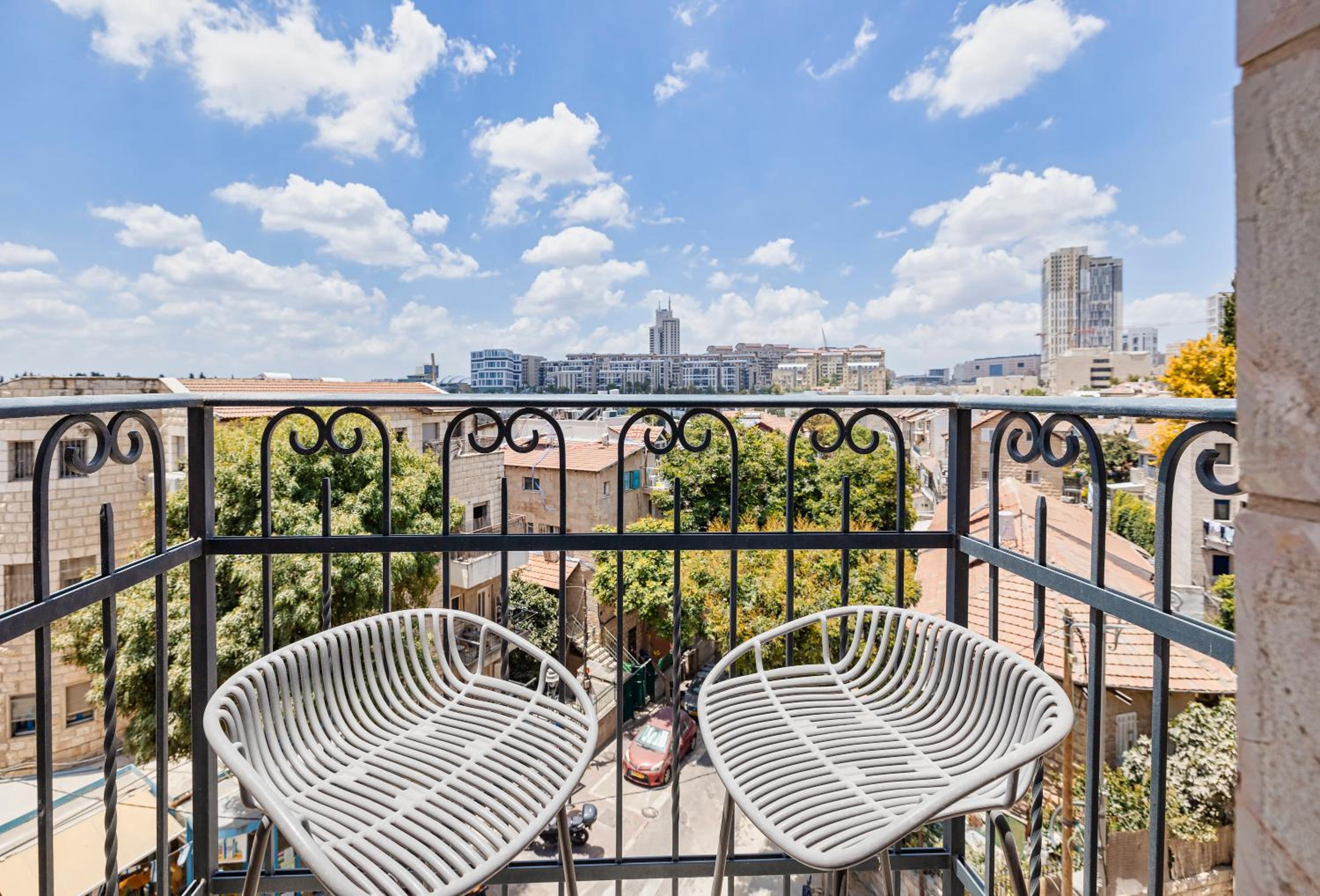 Suite with Balcony photo 3