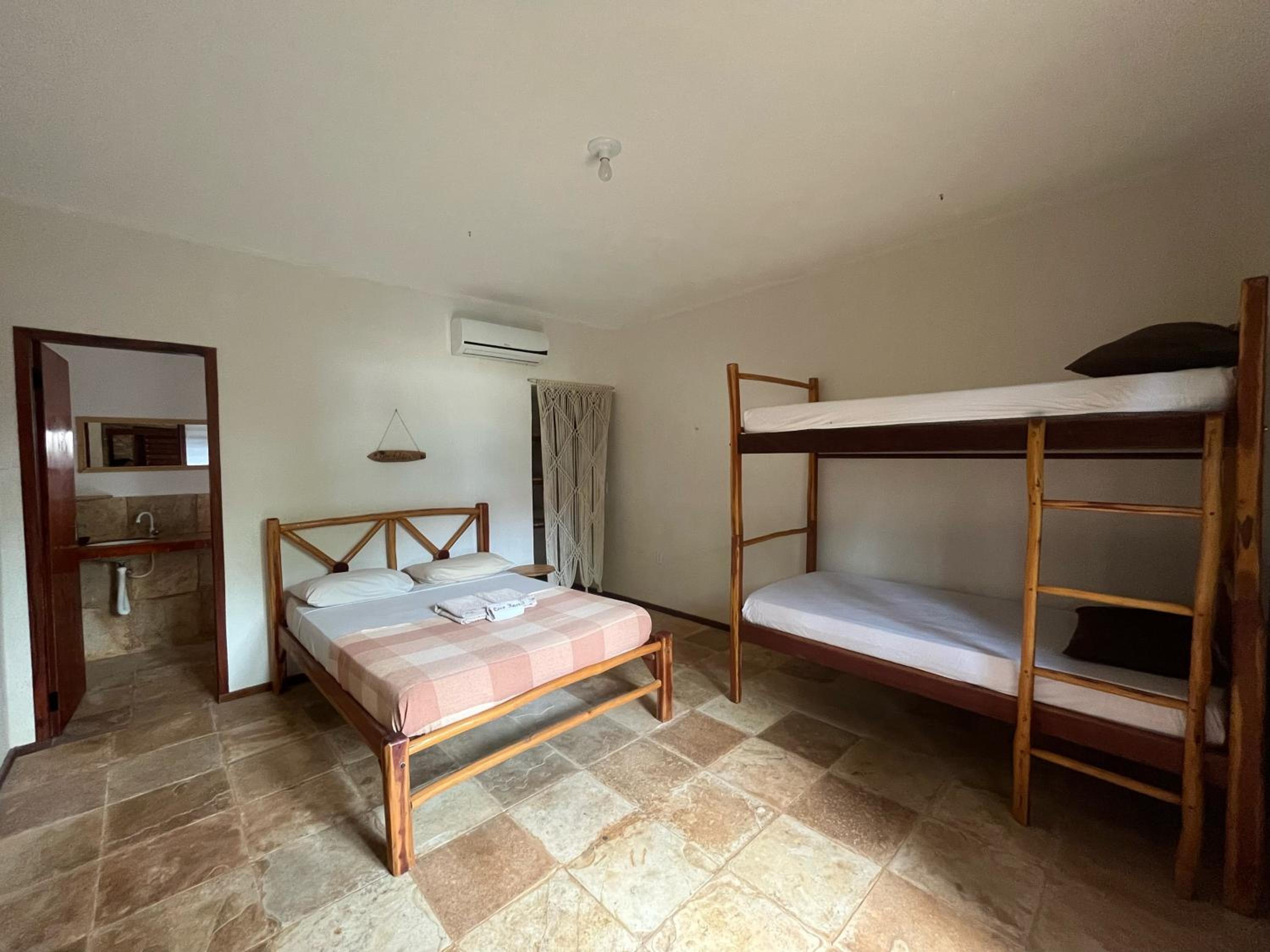 Superior Triple Room With Sea View photo 3