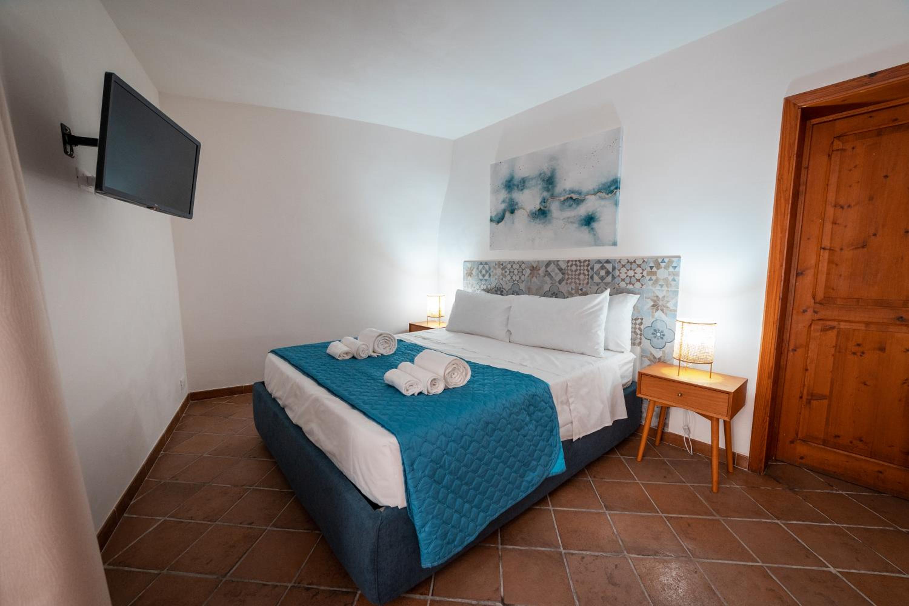 Large Double Room photo 1