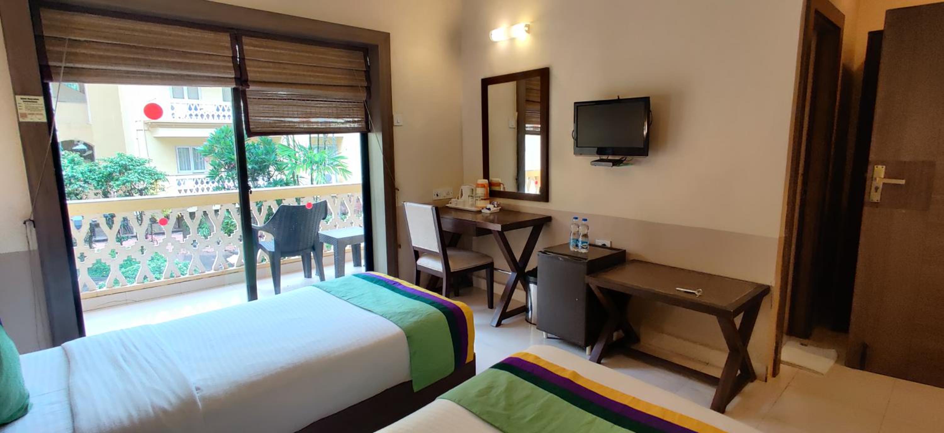 Deluxe Double Room photo 2